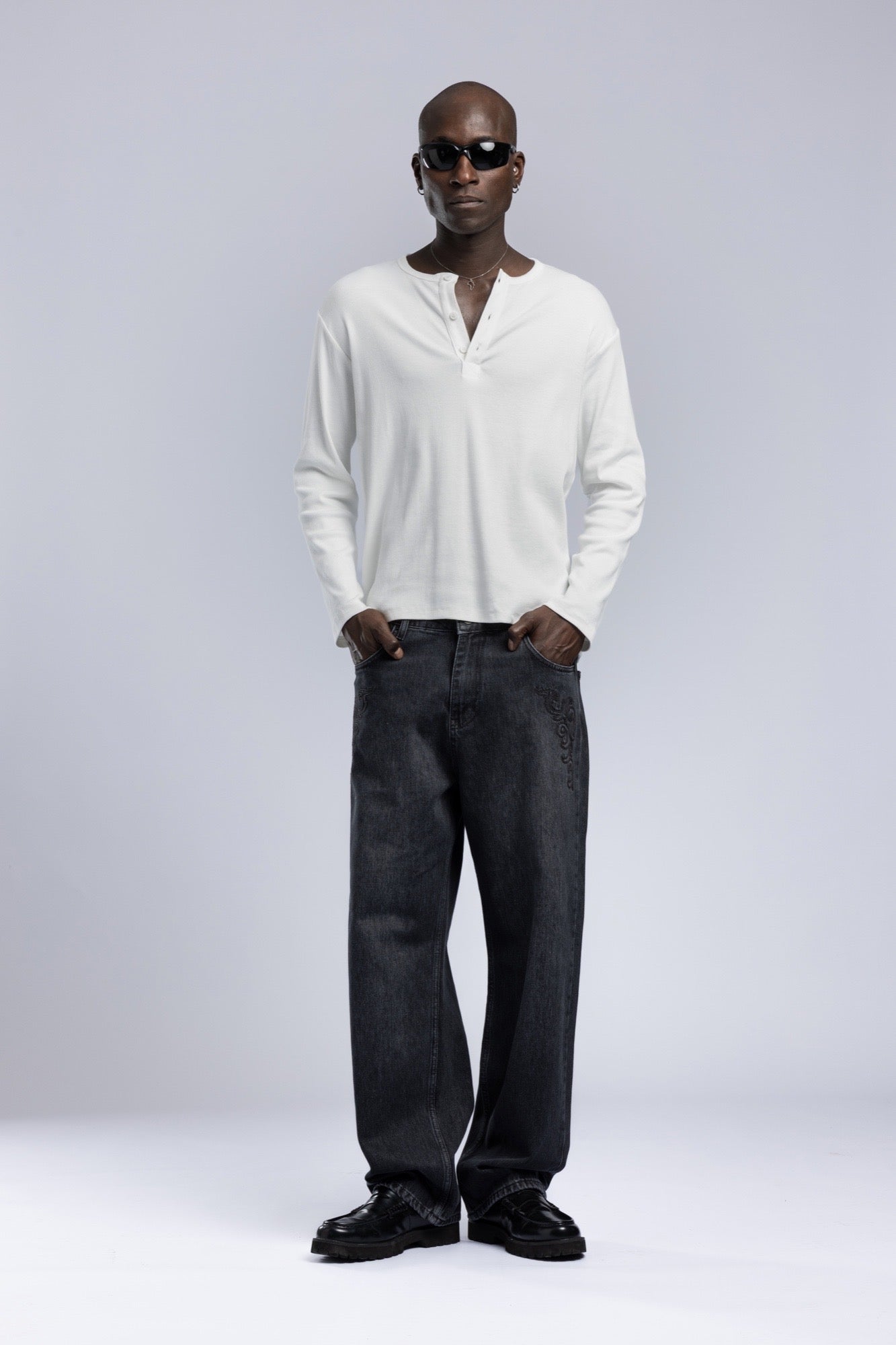 Henley Yaka Fitilli Düğmeli Uzun Kollu Sweatshirt 2|oldu-media-mupg1445-10005d|001