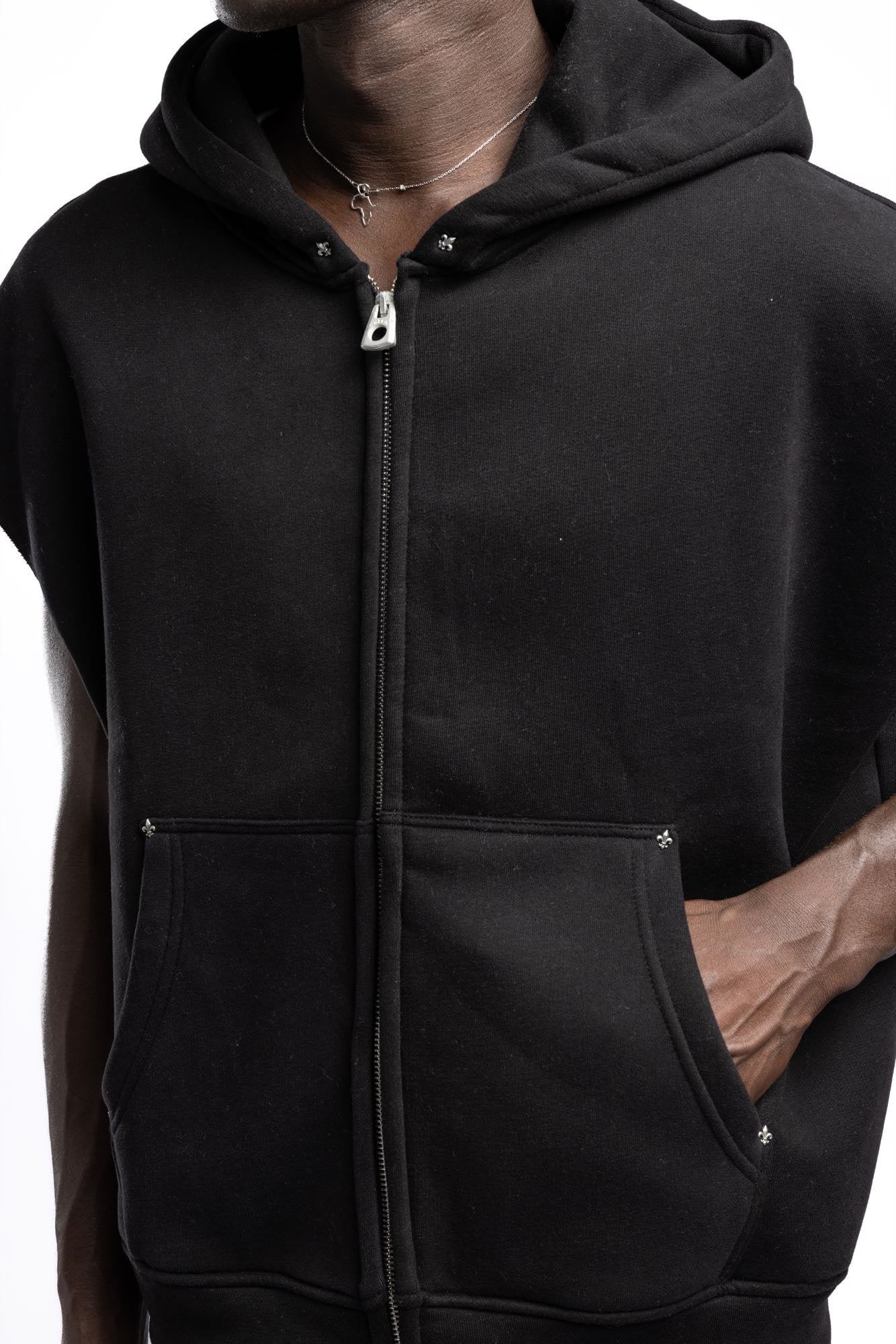 Kolsuz Kapüşonlu Fermuarlı Sweatshirt 3|oldu-media-mupt8bd0-o2p6io|002