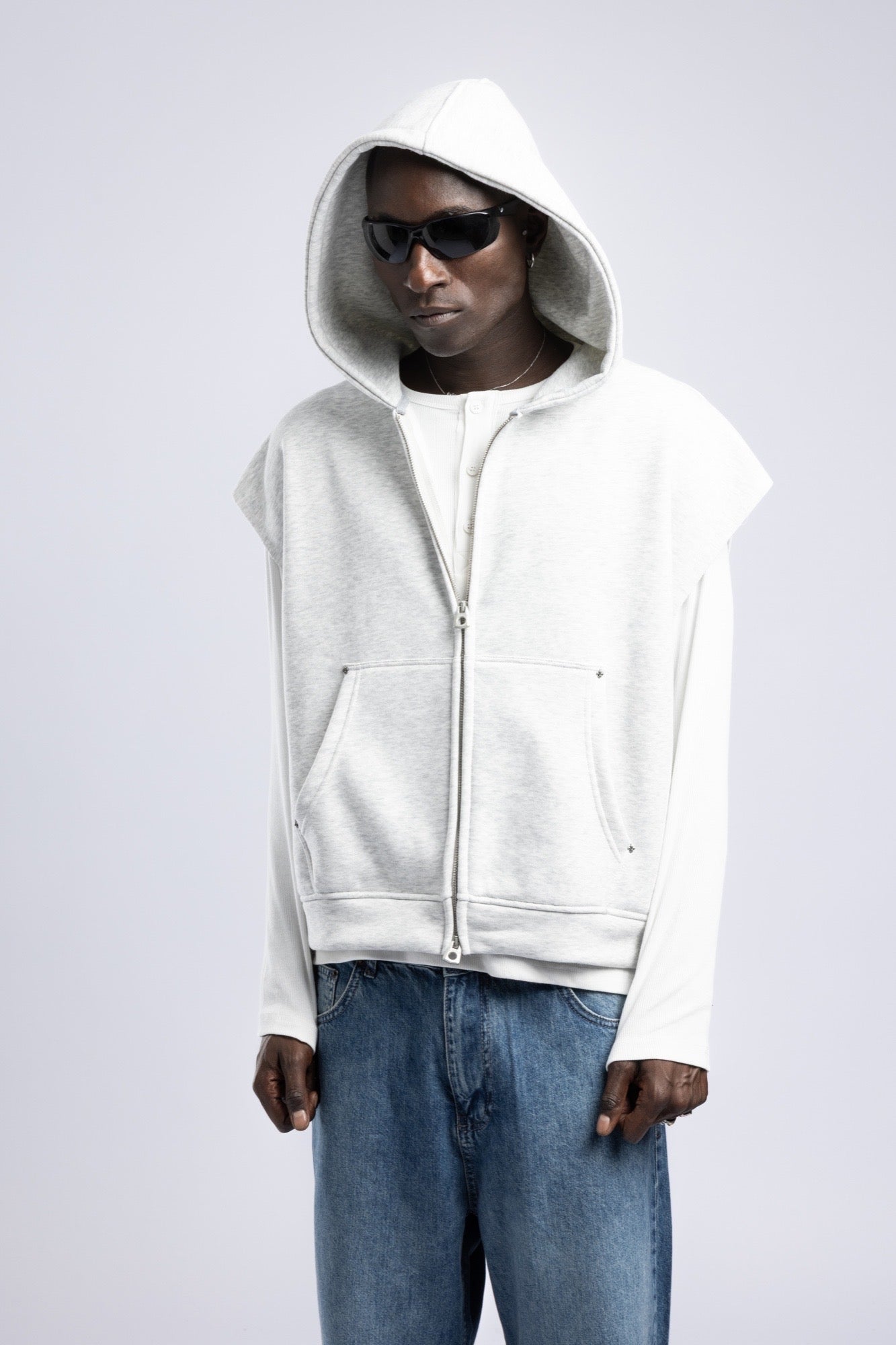 Kolsuz Kapüşonlu Fermuarlı Sweatshirt 2|oldu-media-mupt8aj1-zcxx39|001