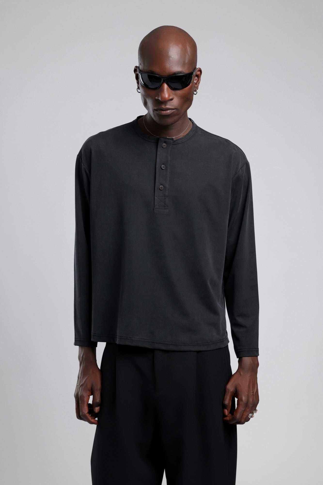 Düğmeli Yaka Uzun Kollu Sweatshirt 2|oldu-media-mv6n9dyc-xbn6ww|001