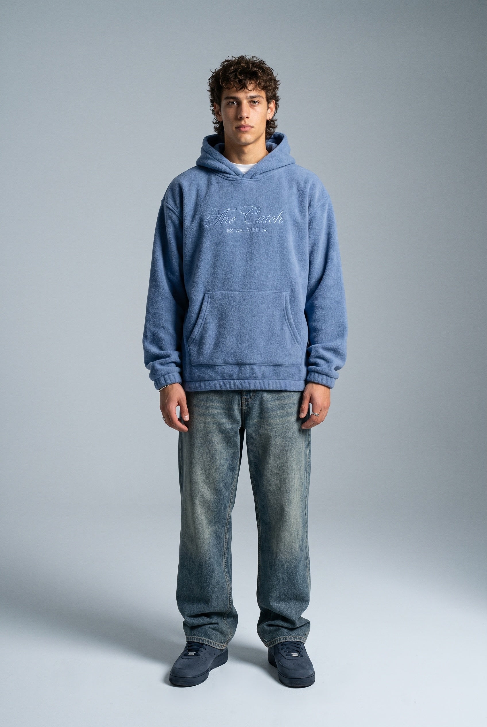 Kapüşonlu Kanguru Cepli Nakışlı Sweatshirt 2|oldu-media-mvf9k5u7-6q00fz|001