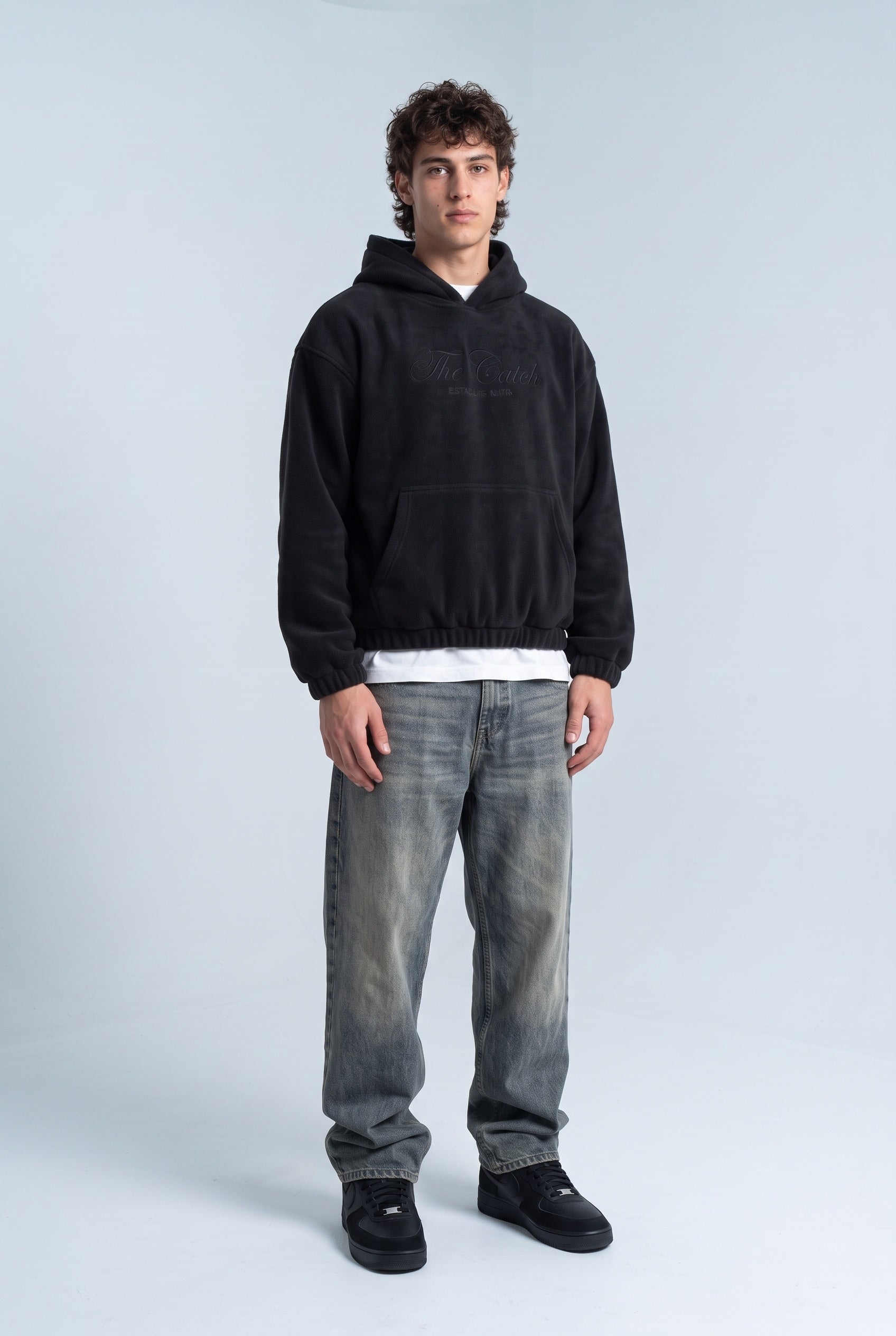 Kapüşonlu Kanguru Cepli Nakışlı Sweatshirt 2|oldu-media-mvf9k6qy-r5hqia|001