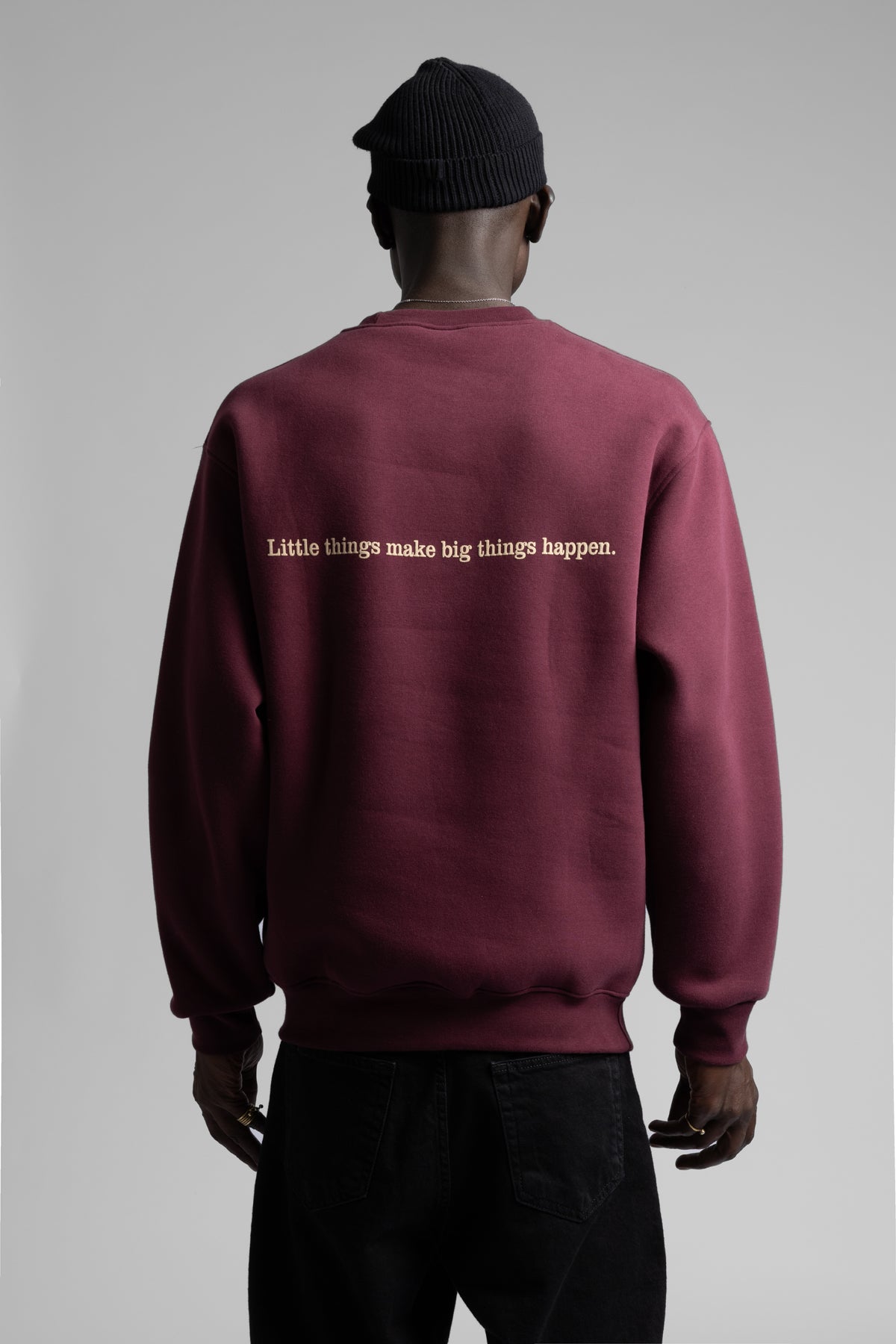 Kabartmalı Yazı Detaylı Sweatshirt