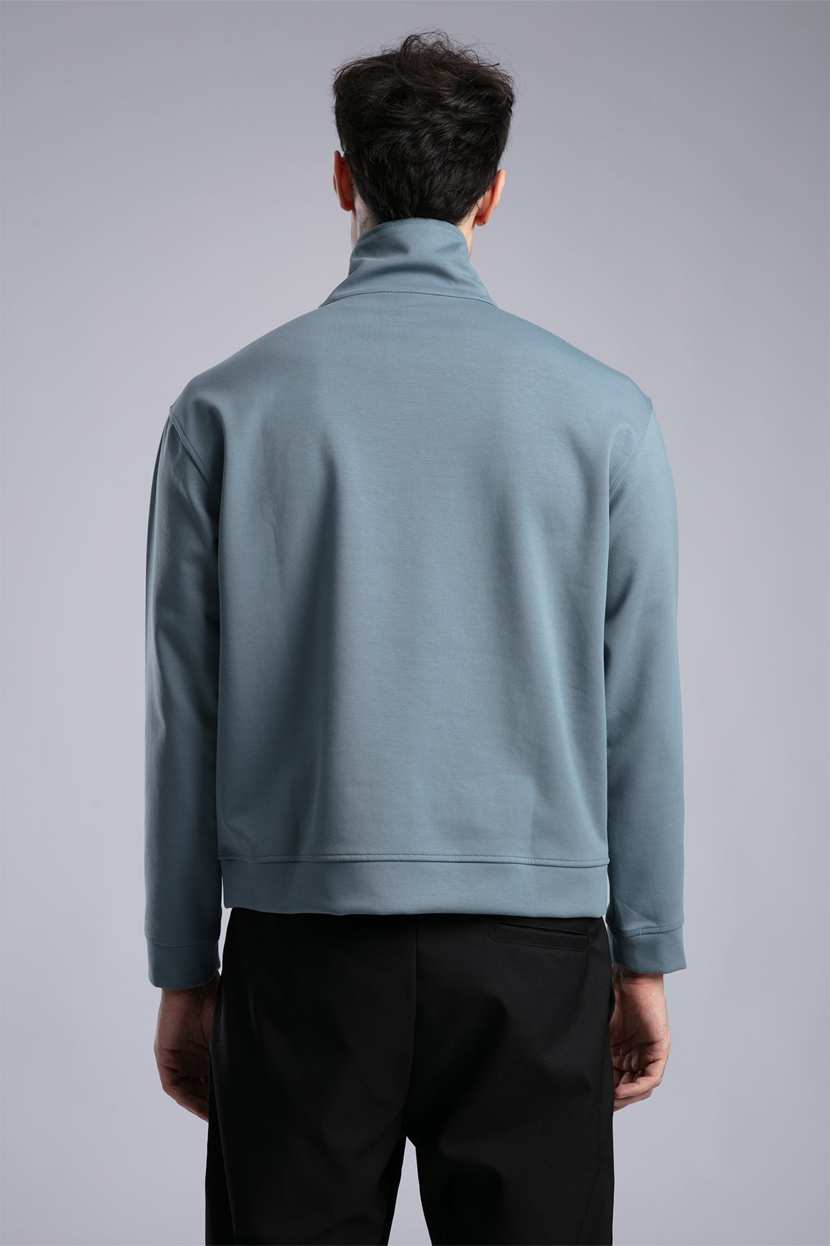 Yüksek Yaka Fermuarlı Sweatshirt