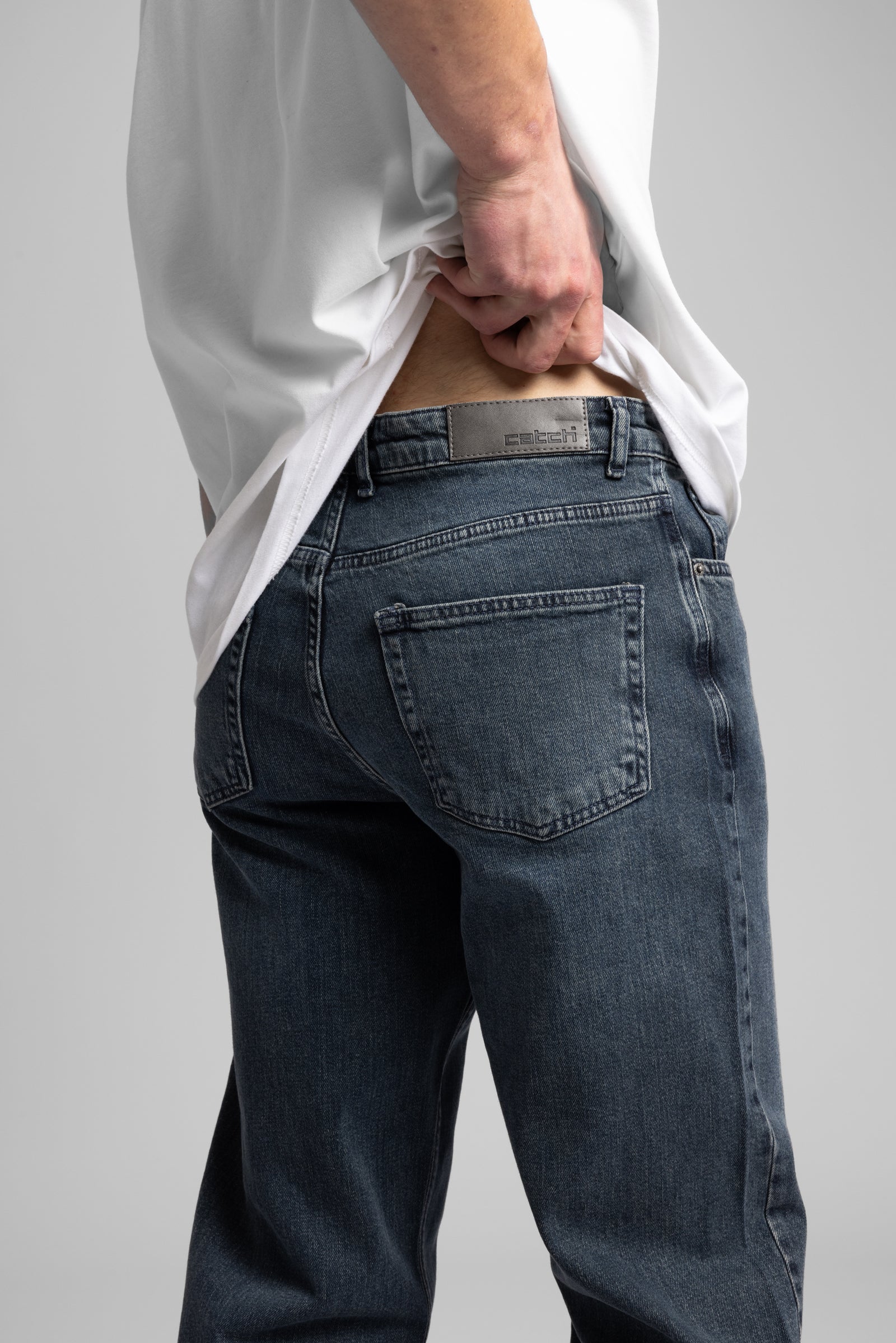 Taşlanmış Koyu Mavi Baggy Fit Jean