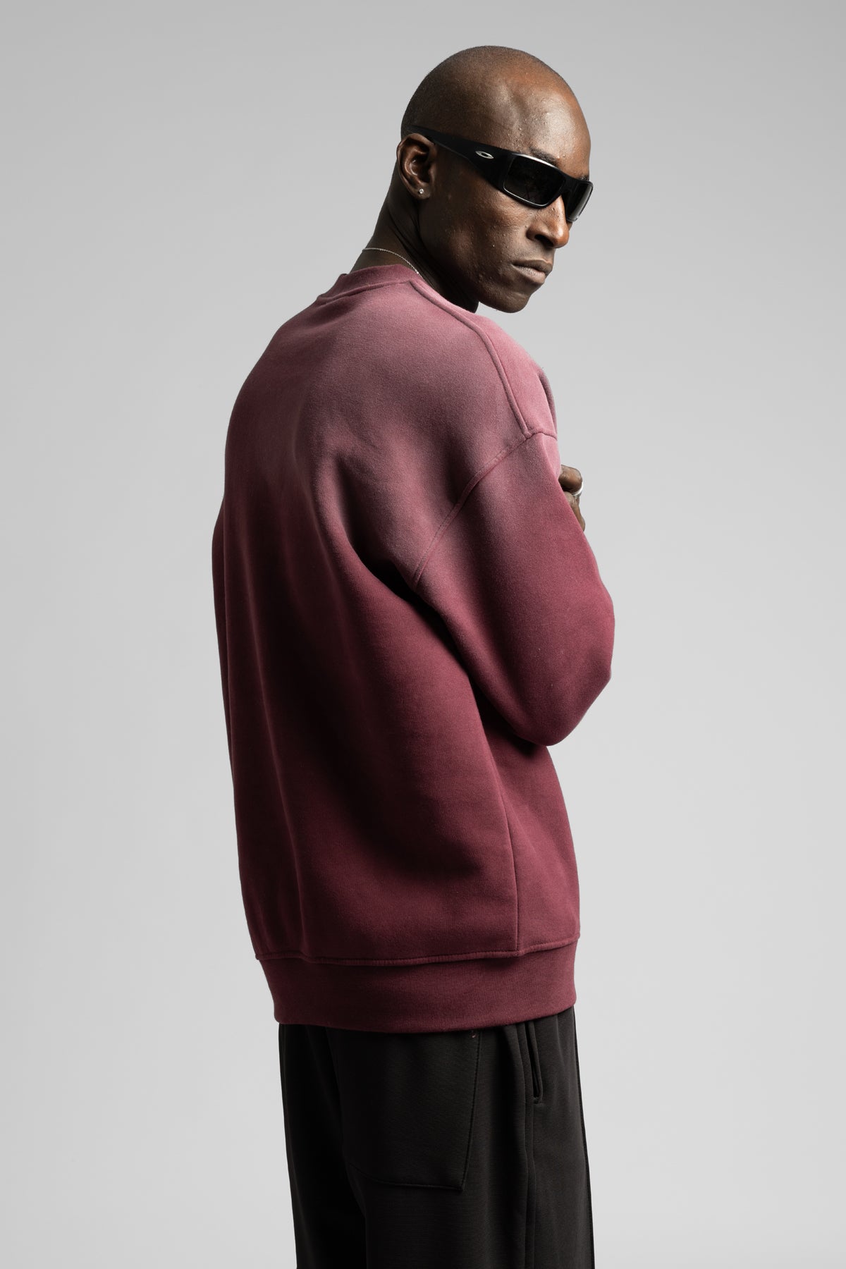 Minimal Yazı Detaylı Pistole Sweatshirt