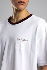 Oversize Kontrast Yakalı Baskılı T-shirt