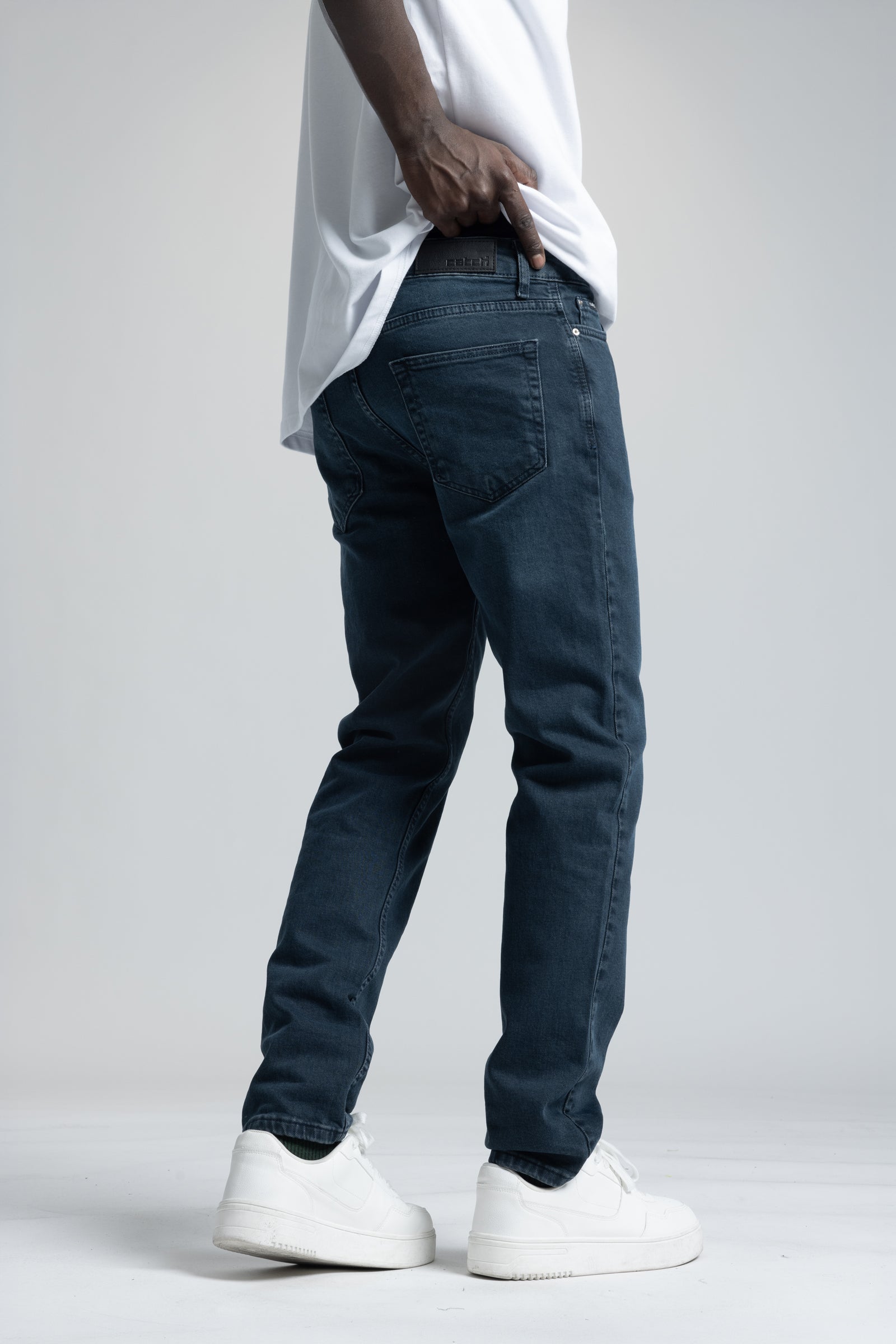 Straight Fit Jean