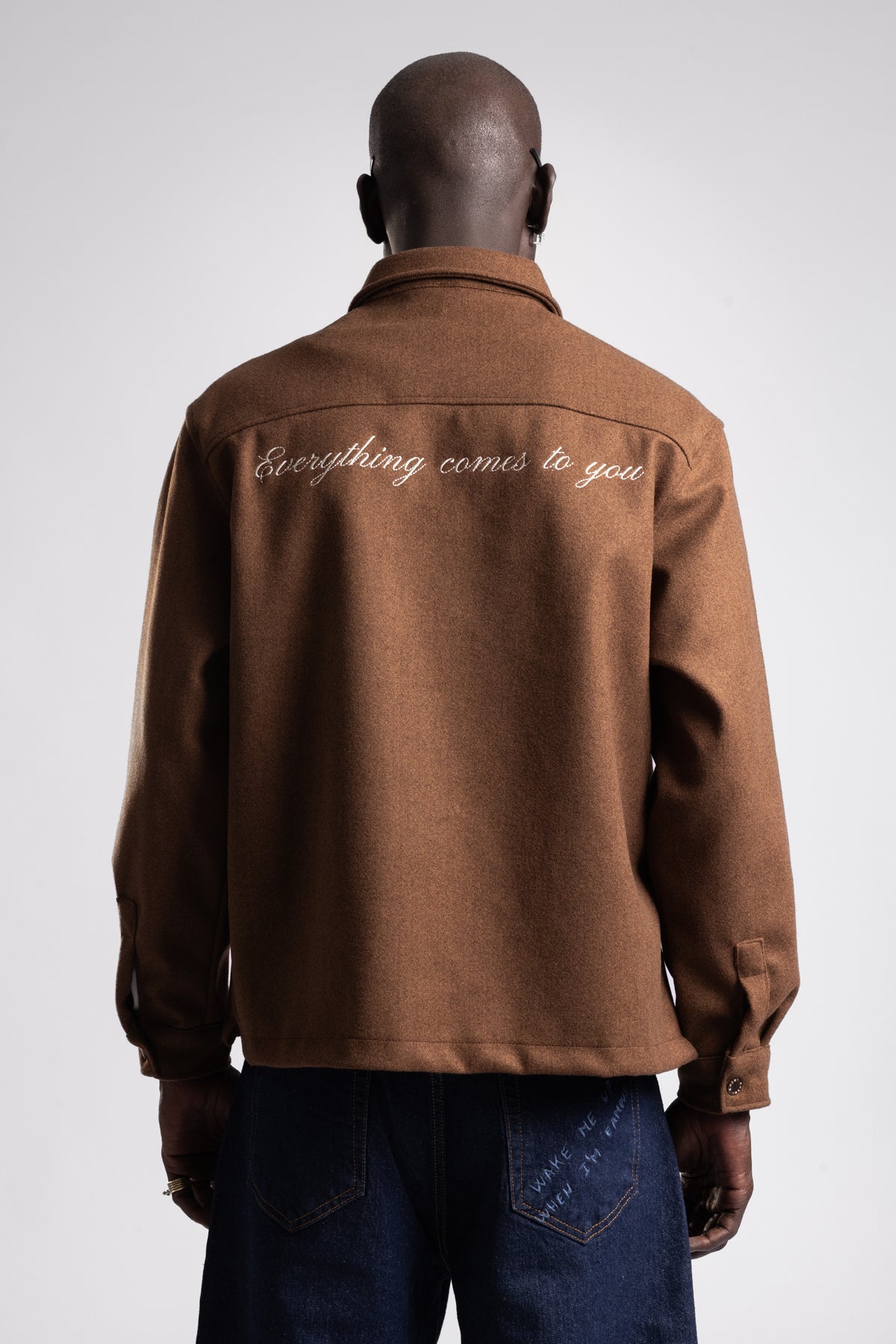 Arka Nakış Detaylı Kaşe Gömlek