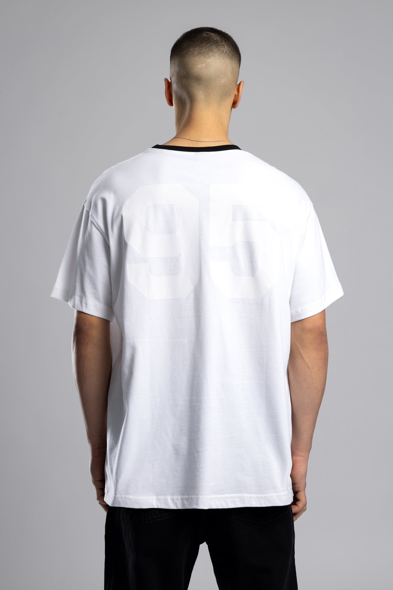 Oversize Kontrast Yakalı Baskılı T-shirt