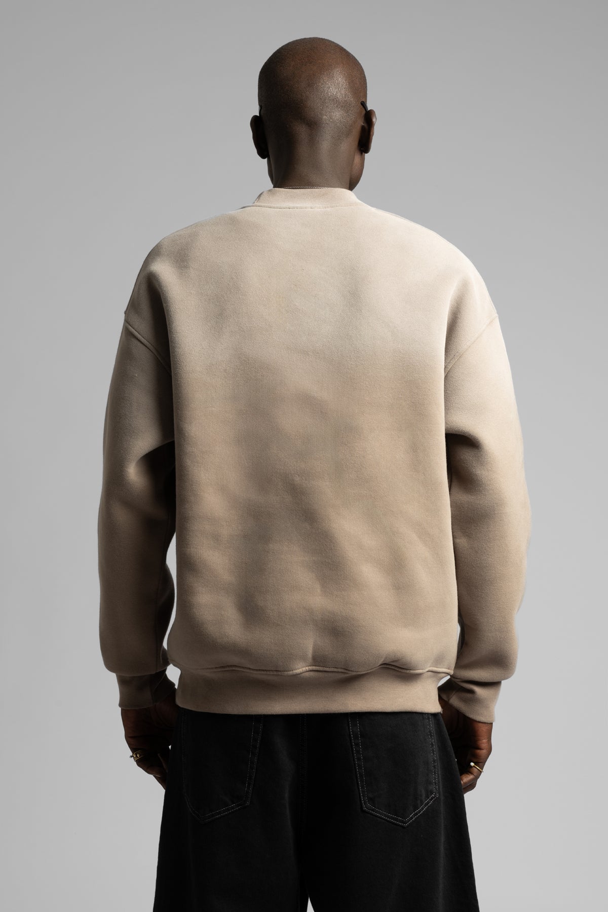 Minimal Yazı Detaylı Pistole Sweatshirt