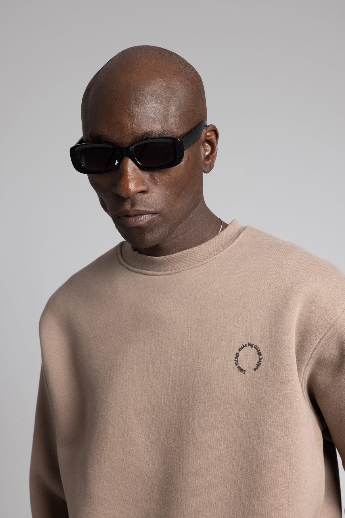 Kabartmalı Yazı Detaylı Sweatshirt