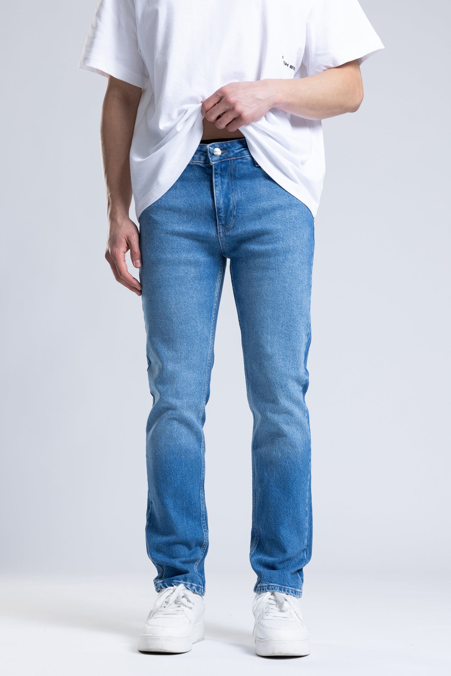 Straight Fit Jean