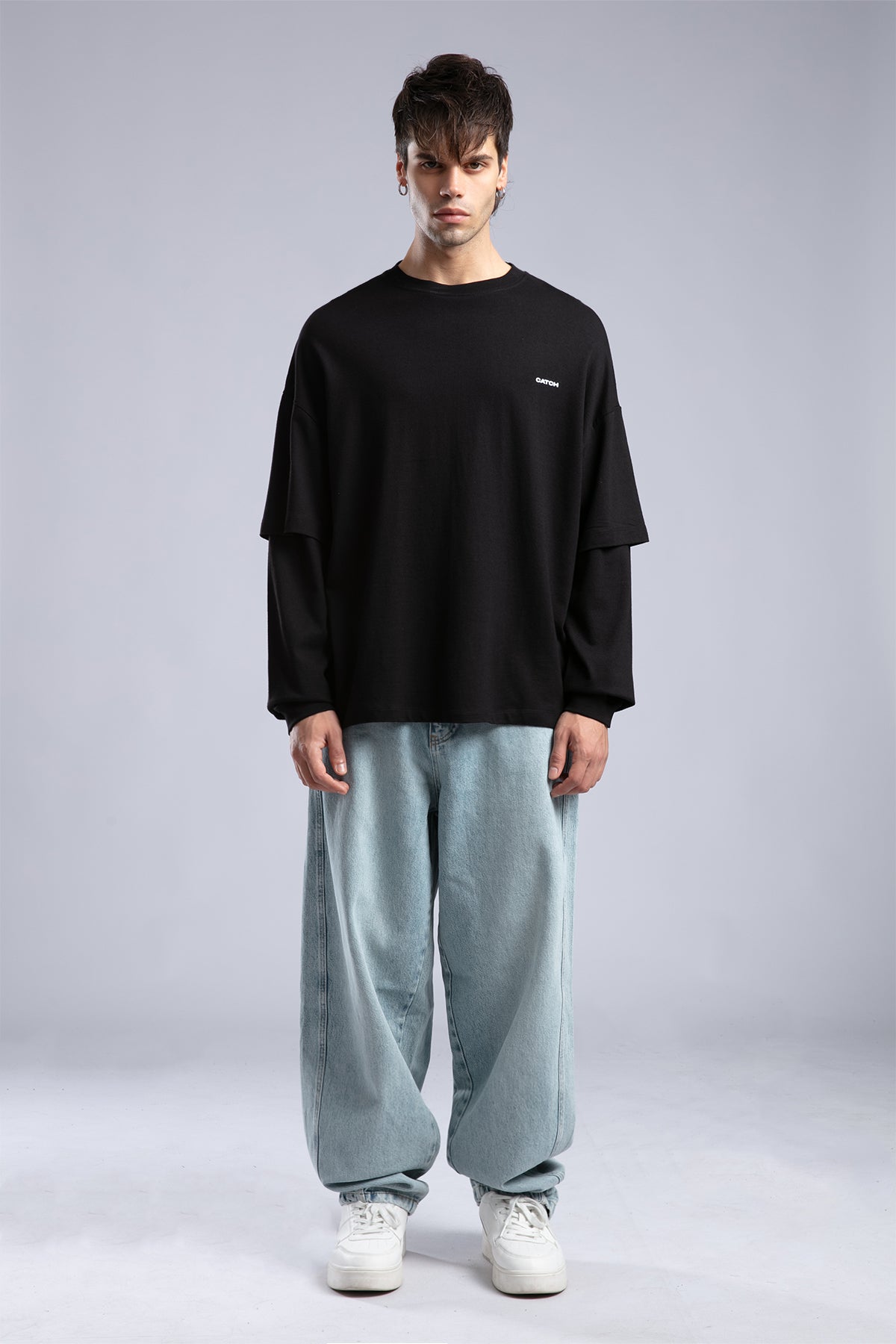 Minimal Logo Detaylı Basic İnce Sweatshirt
