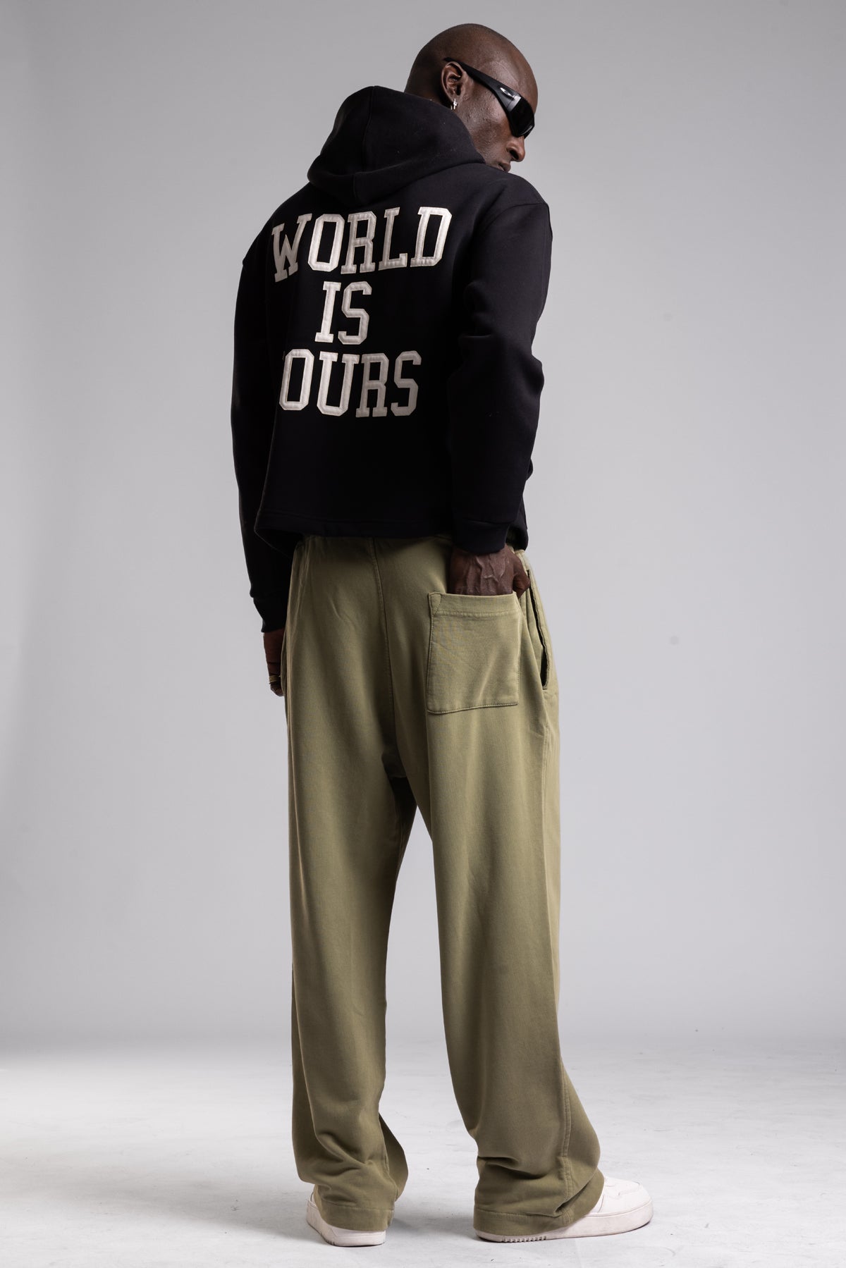 Kapüşonlu Fermuarlı Sweatshirt