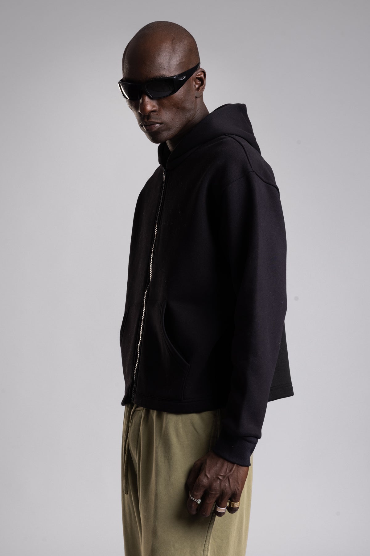 Kapüşonlu Fermuarlı Sweatshirt