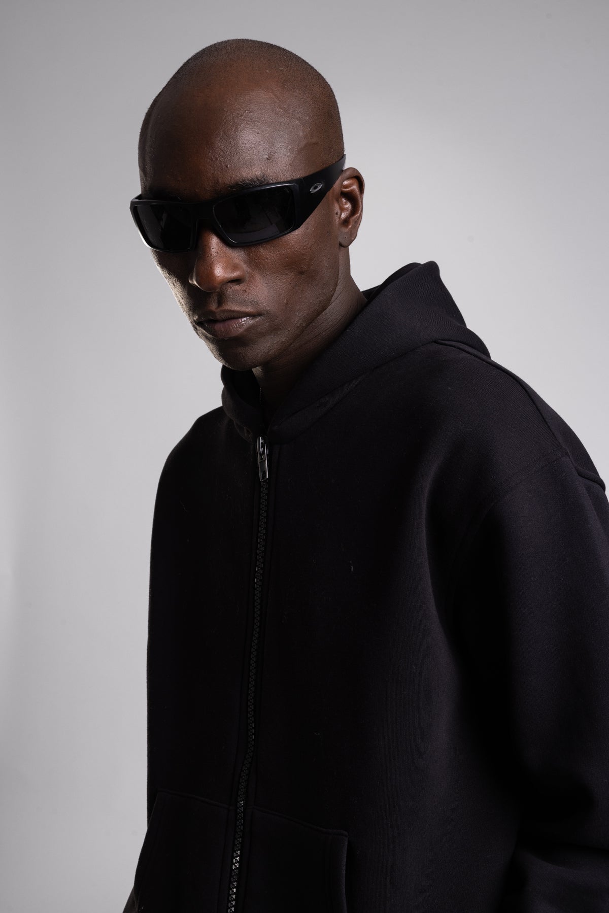 Kapüşonlu Fermuarlı Sweatshirt