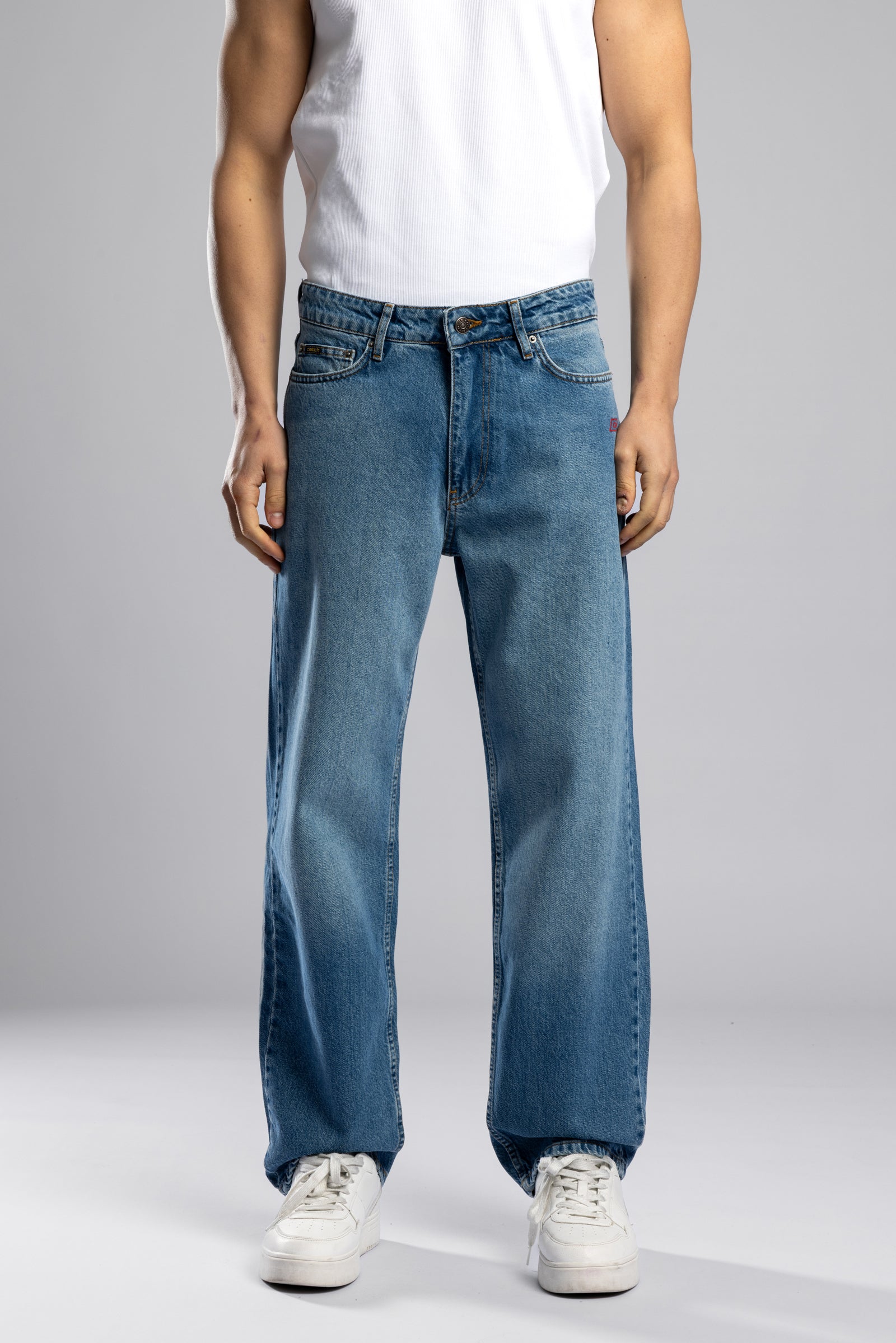 Nakış Detaylı Baggy Fit Jean