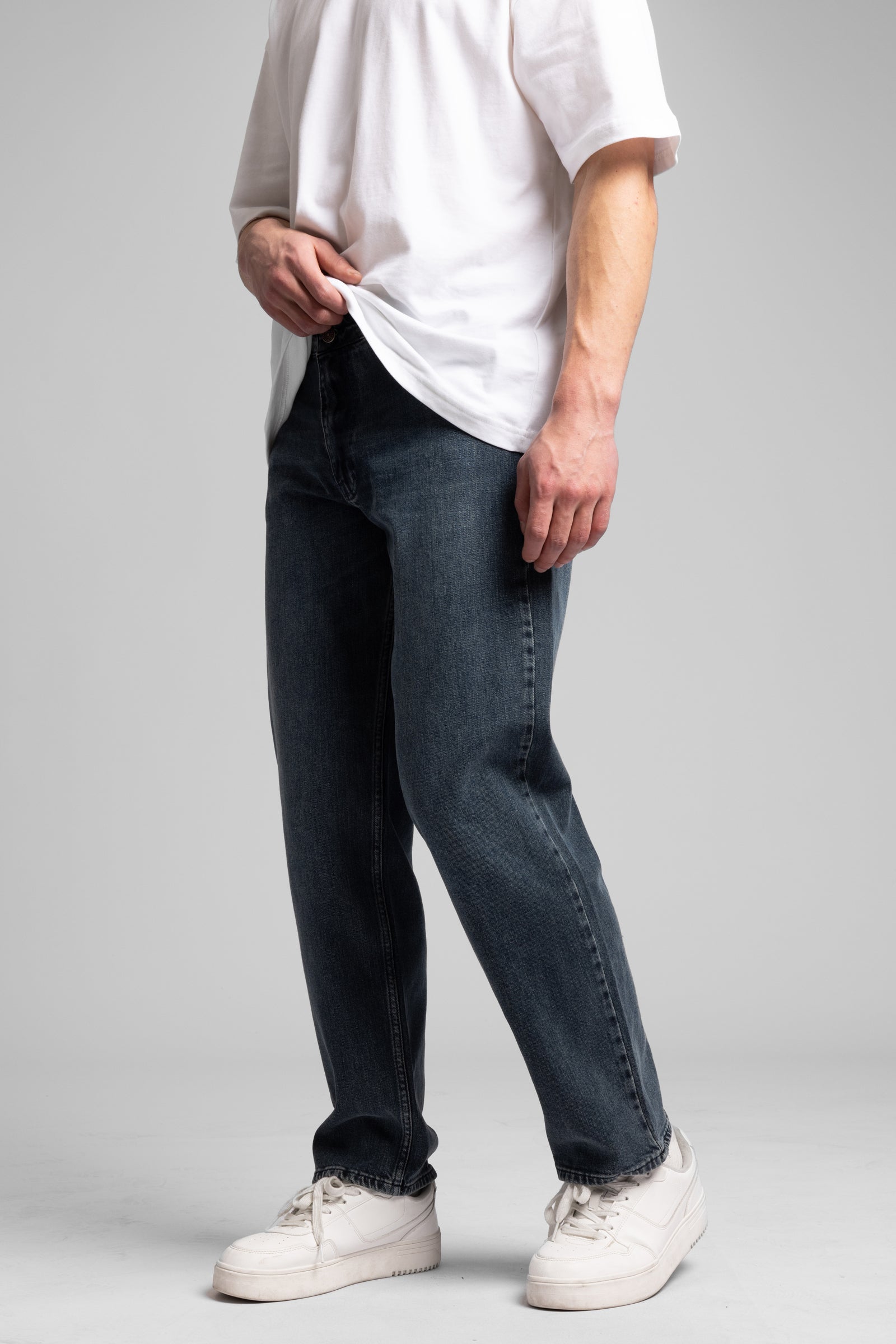 Taşlanmış Koyu Mavi Baggy Fit Jean