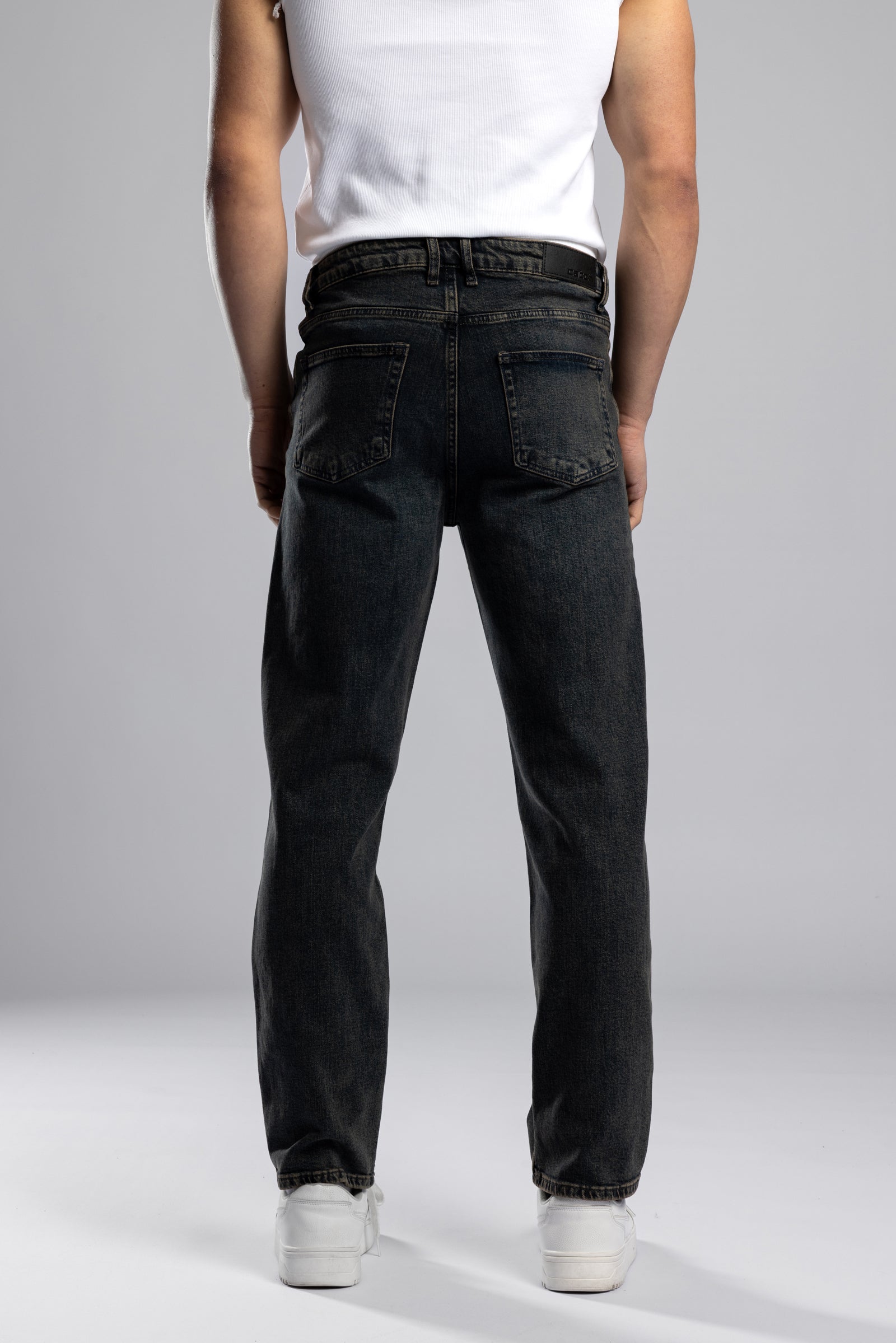 Straight Fit Jean