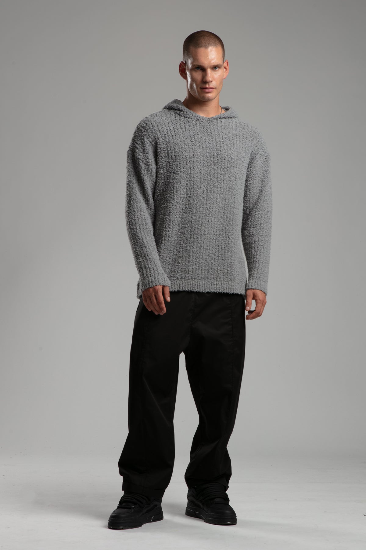 Kapüşonlu Triko Kazak