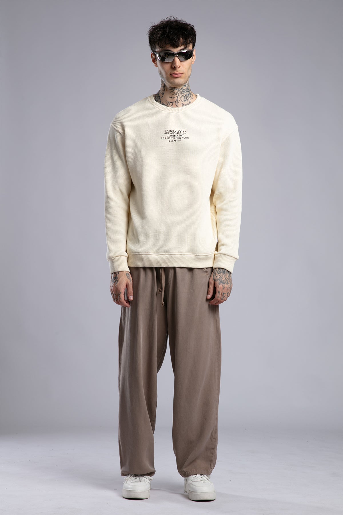 Minimal Baskılı Triko Kazak