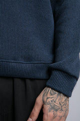 Minimal Baskılı Triko Kazak