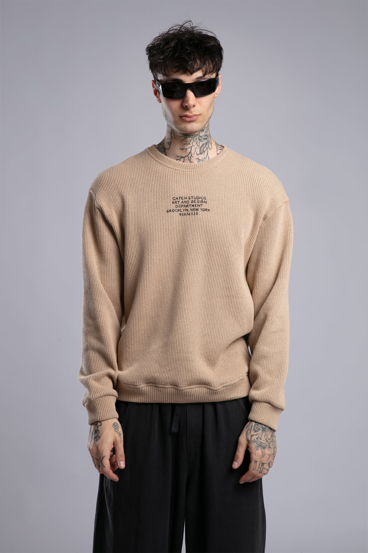 Minimal Baskılı Triko Kazak