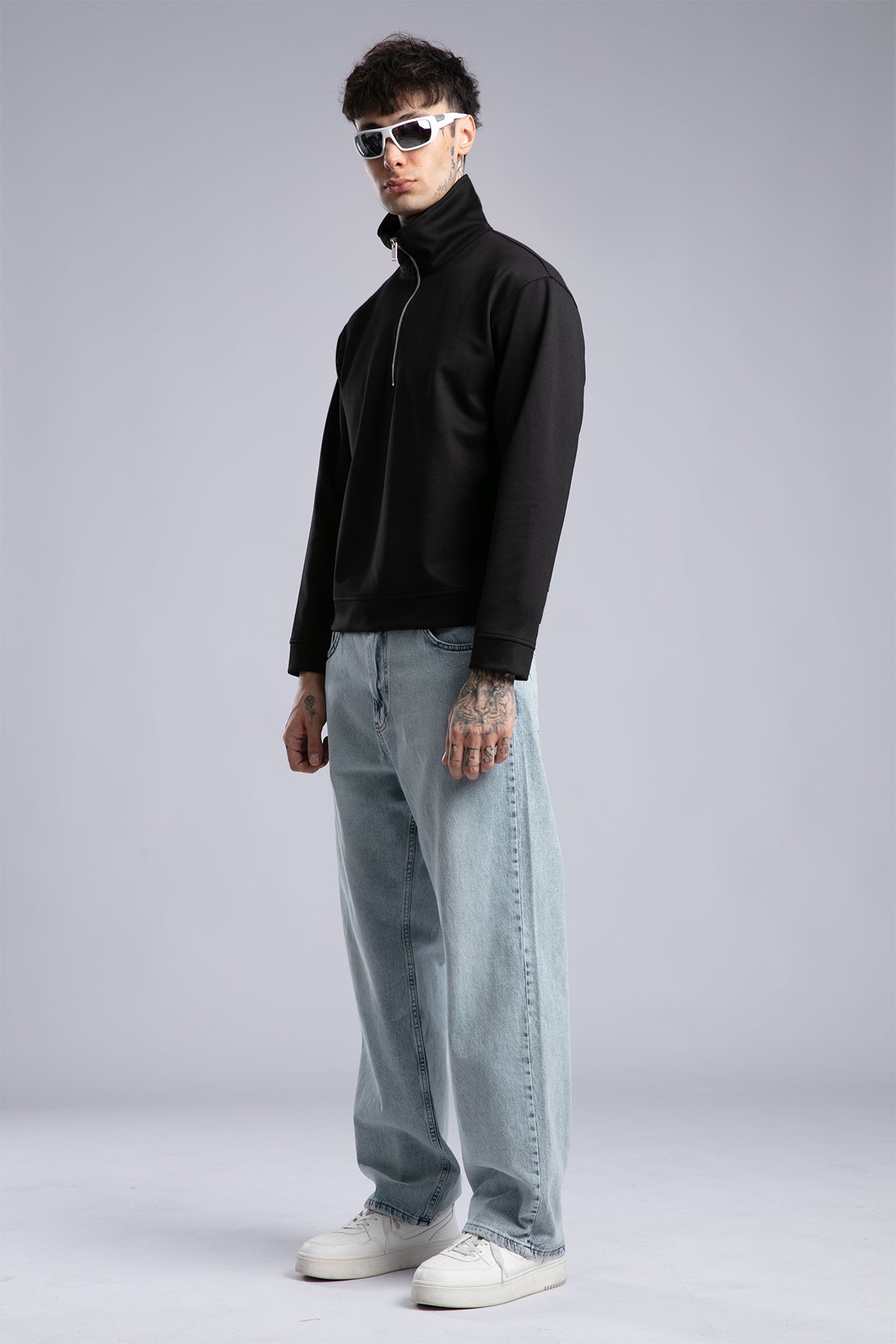 Yüksek Yaka Fermuarlı Sweatshirt