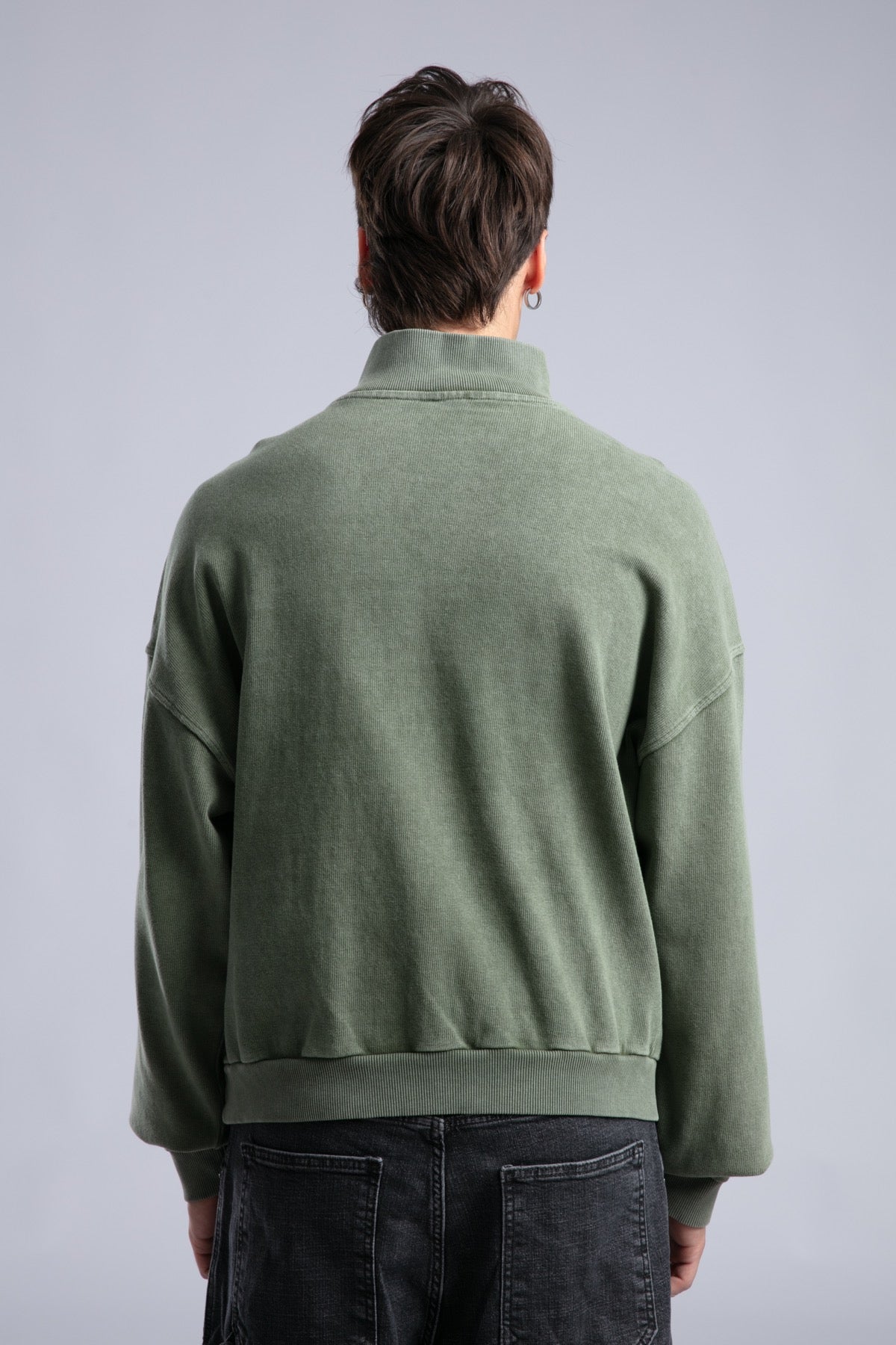 Yarım Fermuarlı Yıkamalı Sweatshirt