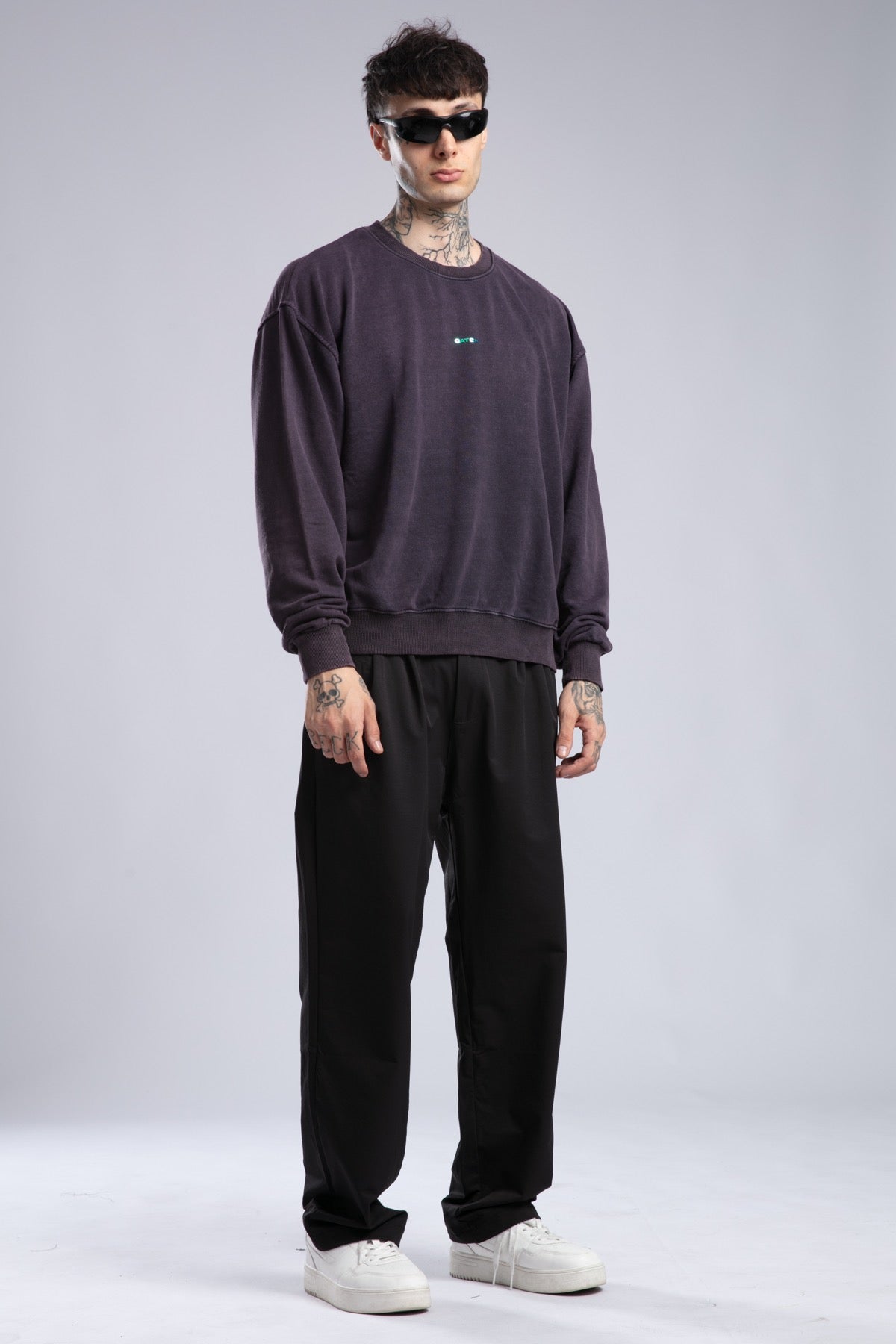 Minimal Logo Baskılı Yıkamalı Sweatshirt