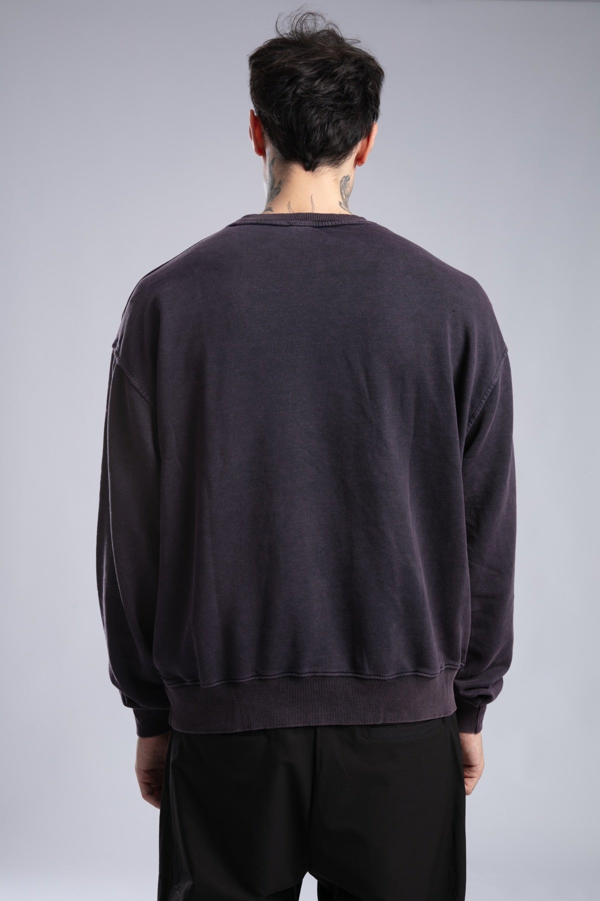 Minimal Logo Baskılı Yıkamalı Sweatshirt
