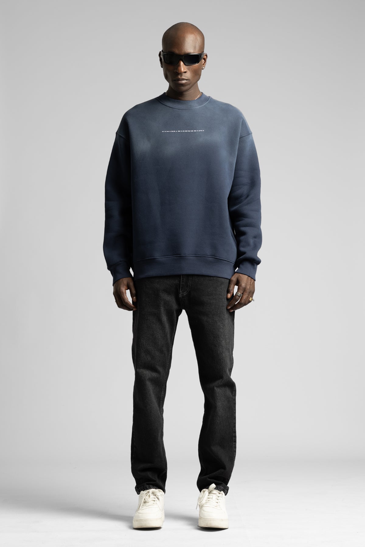 Minimal Yazı Detaylı Pistole Sweatshirt