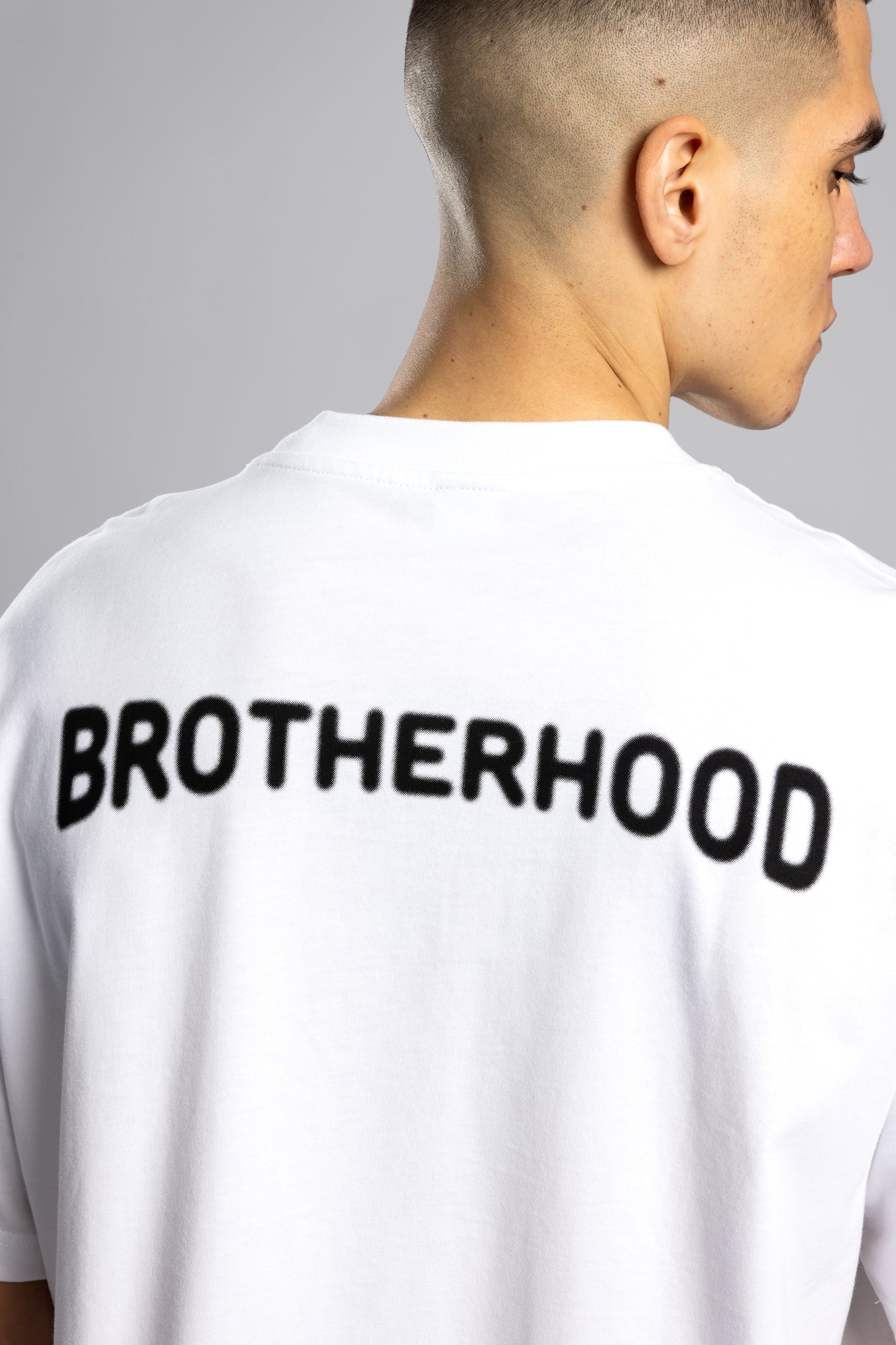Oversize “Brotherhood” Baskılı T-shirt