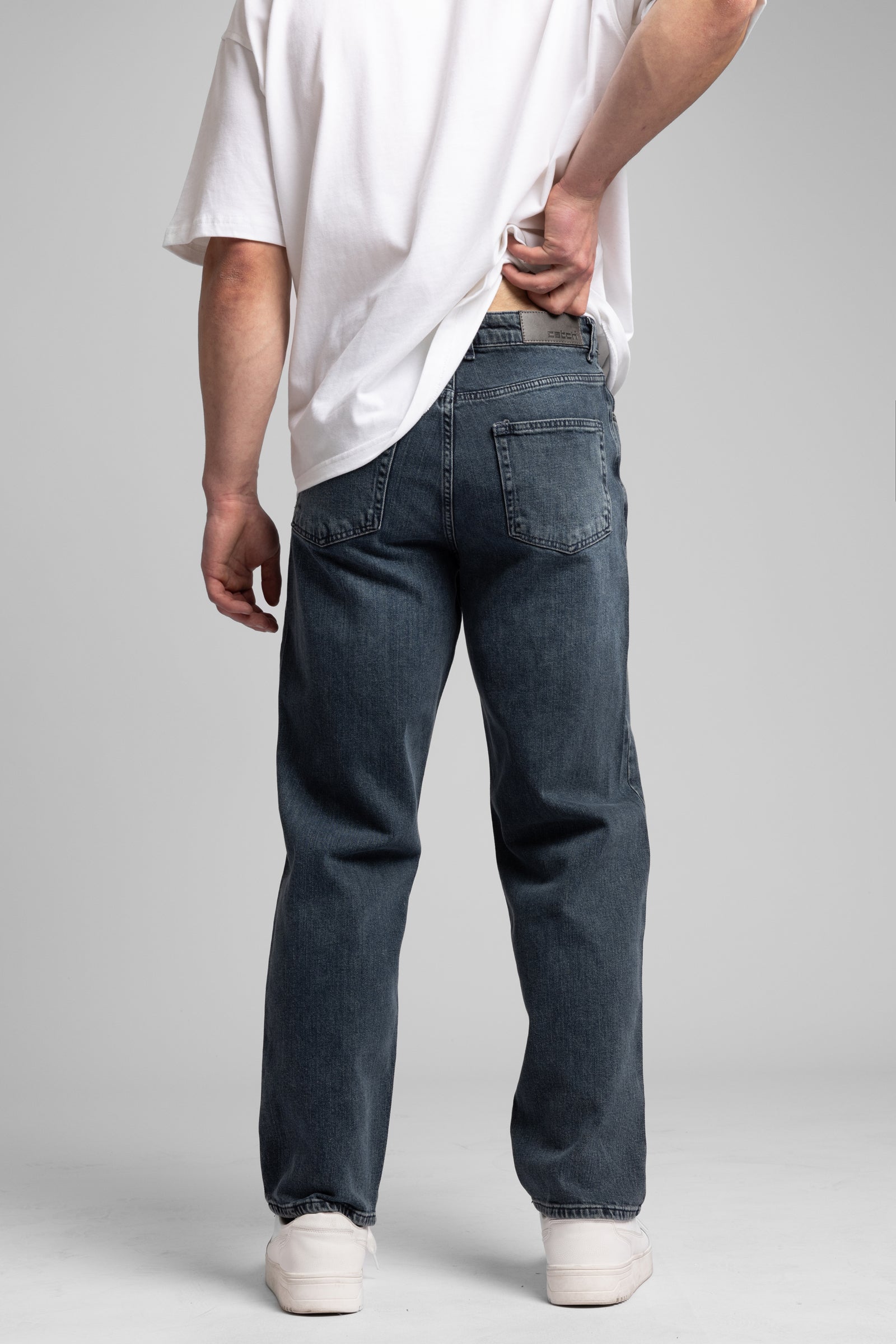 Taşlanmış Koyu Mavi Baggy Fit Jean