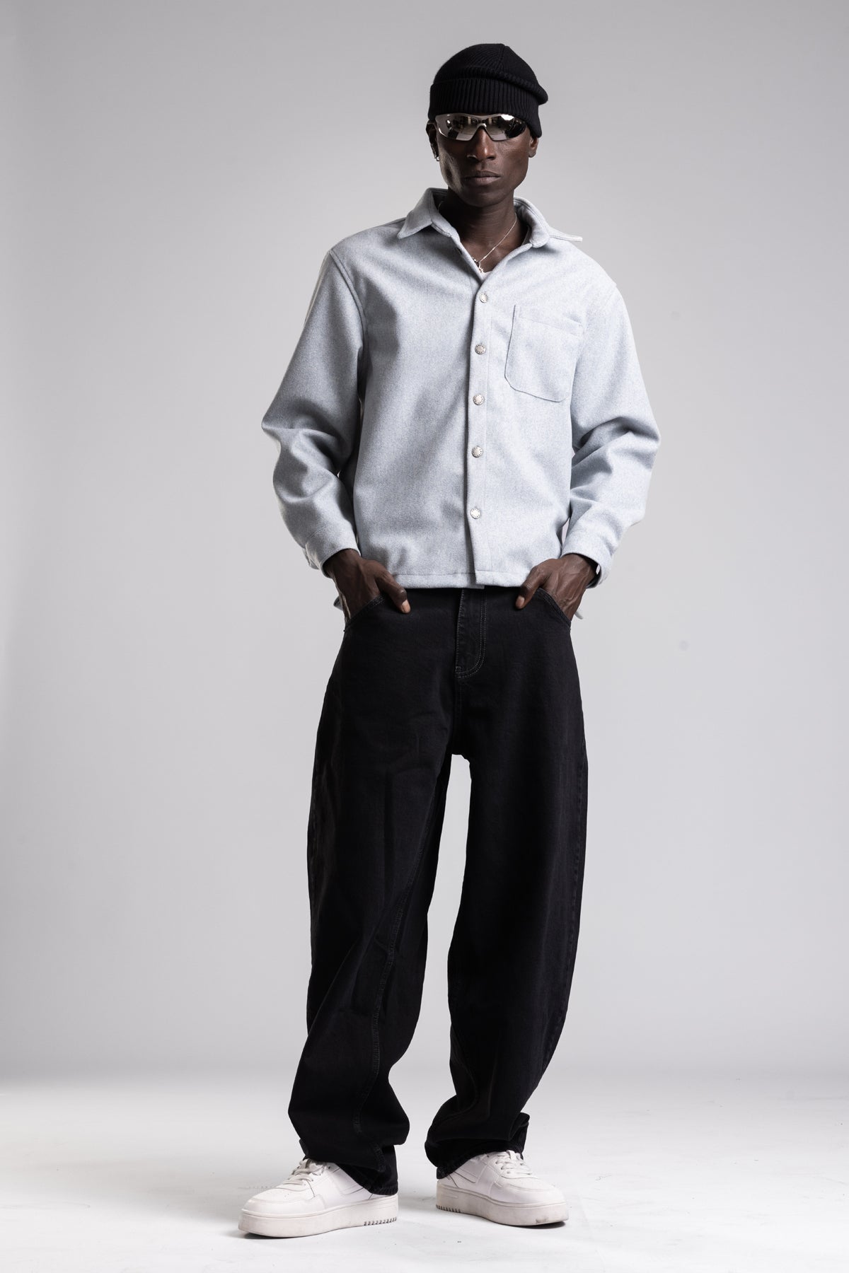 Arka Nakış Detaylı Kaşe Gömlek