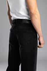 Minimal Yazı Baskılı Jean
