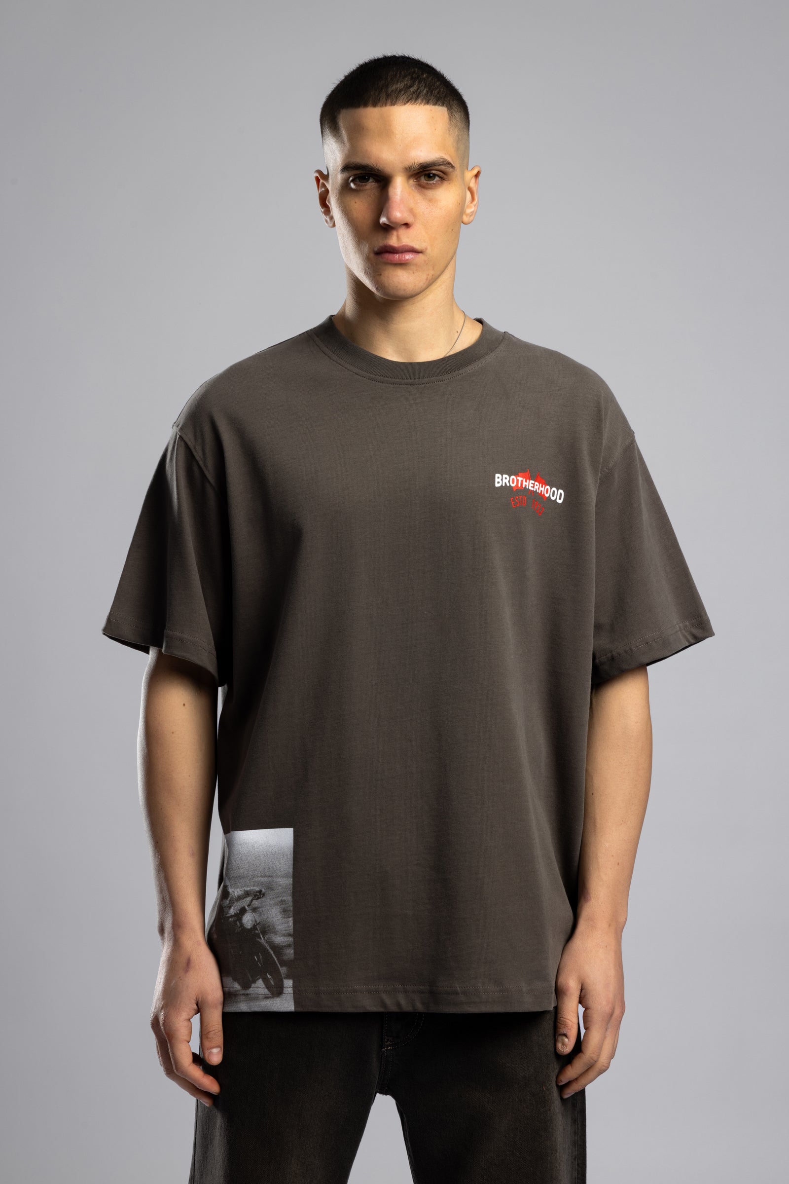 Oversize “Brotherhood” Baskılı T-shirt