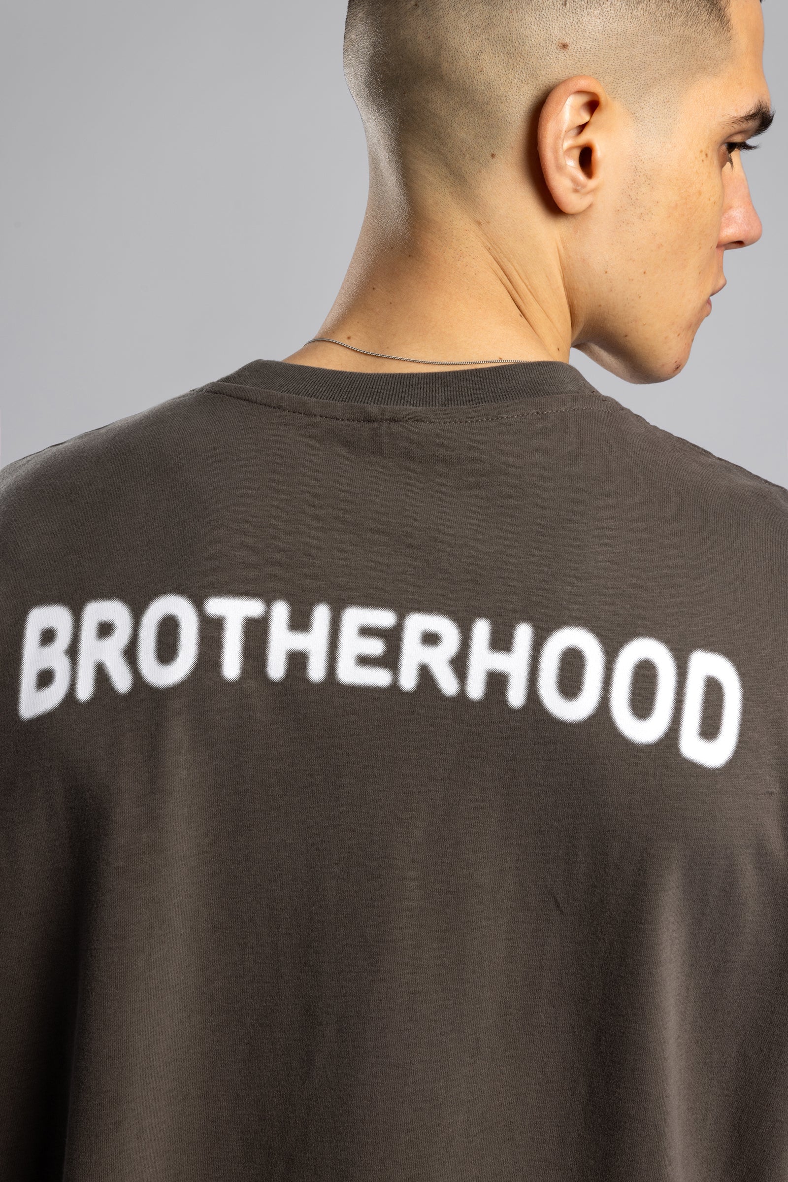 Oversize “Brotherhood” Baskılı T-shirt