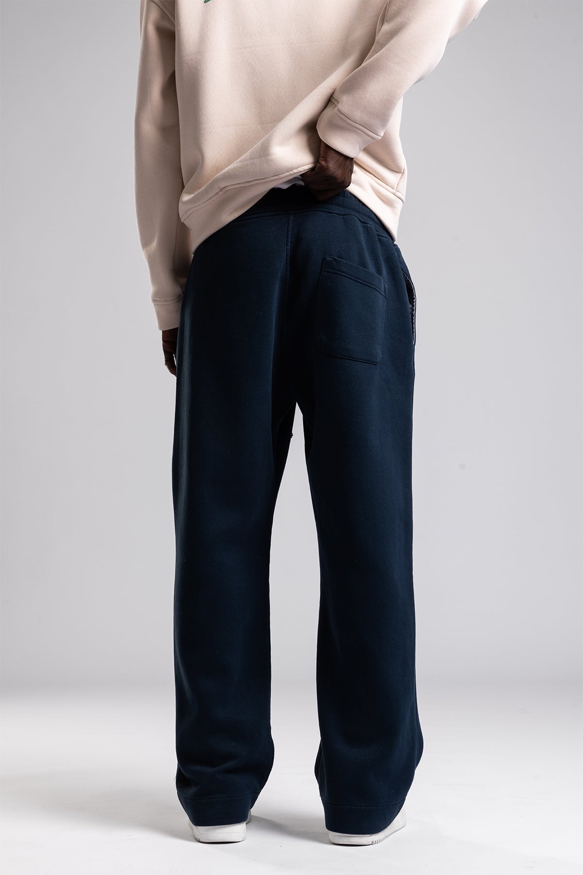 Minimal Logo Detaylı Eşofman Altı