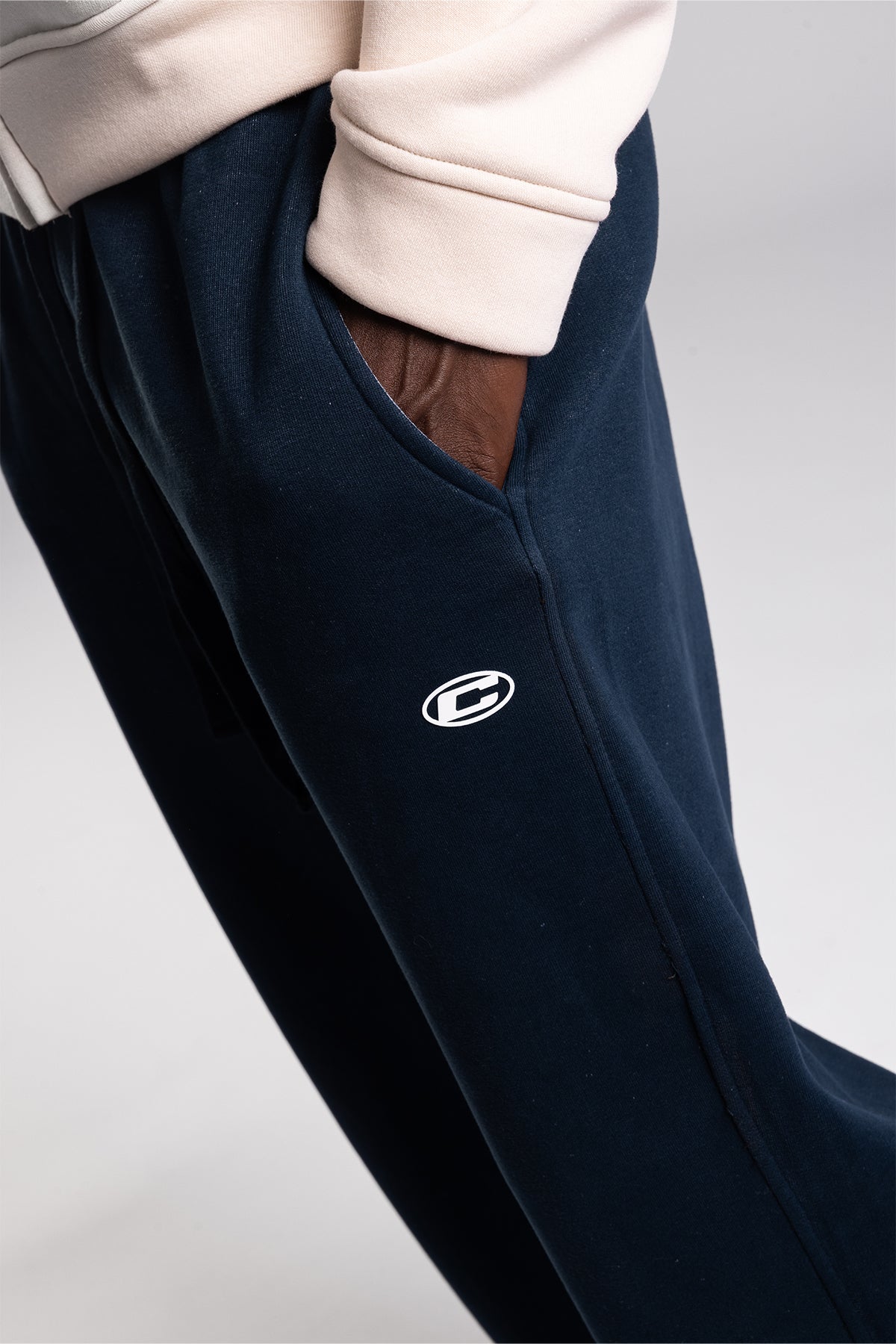 Minimal Logo Detaylı Eşofman Altı