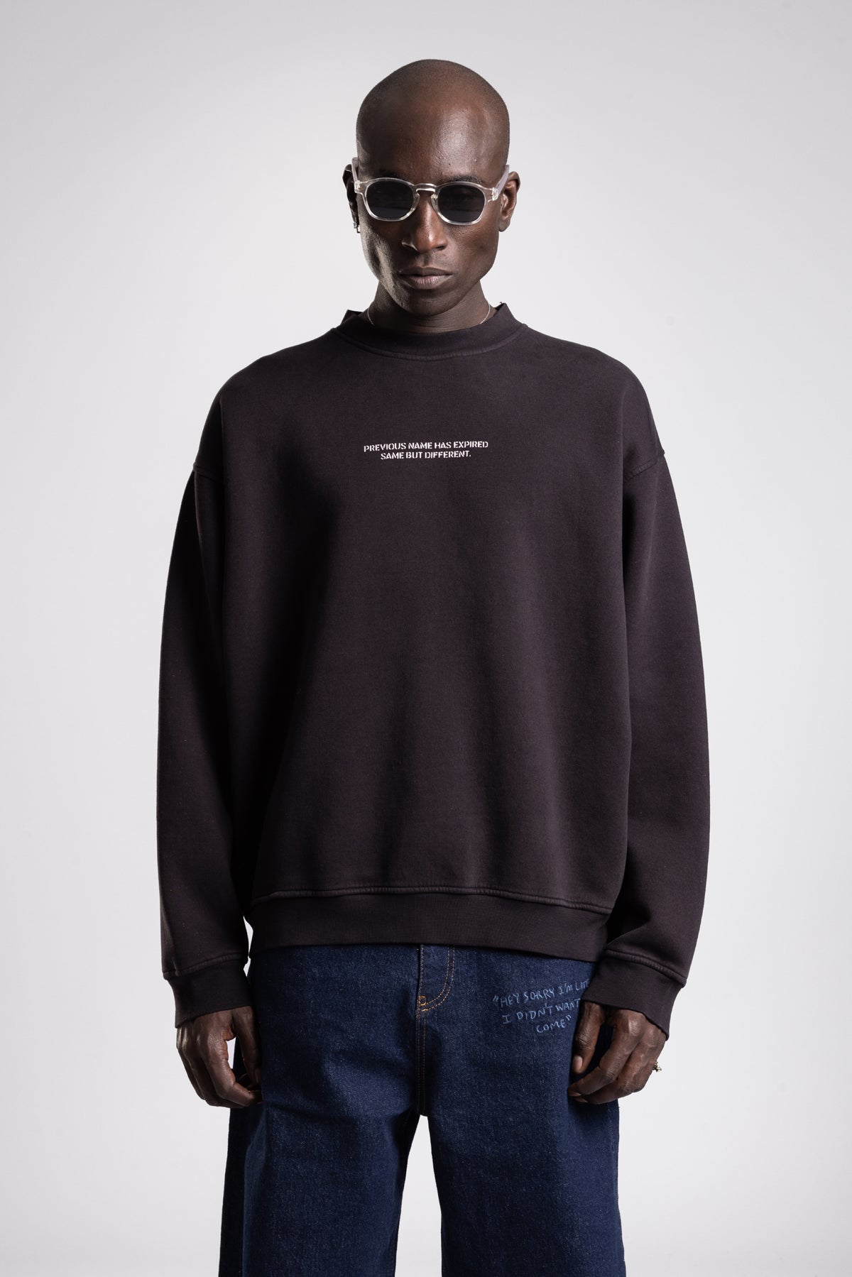 Micro Yazı Baskı Detaylı Oversize Sweatshirt
