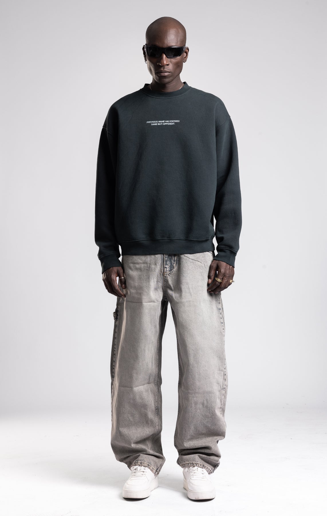 Micro Yazı Baskı Detaylı Oversize Sweatshirt