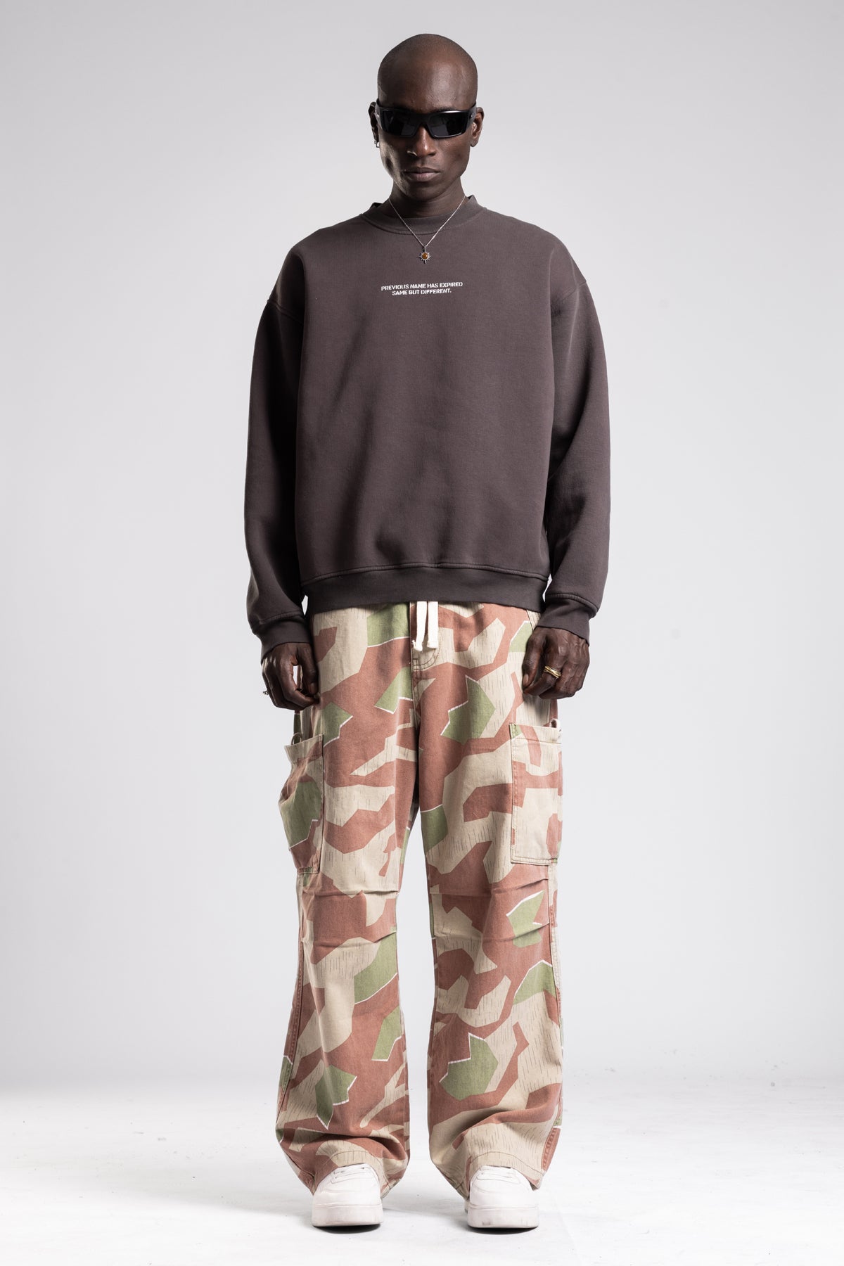 Micro Yazı Baskı Detaylı Oversize Sweatshirt