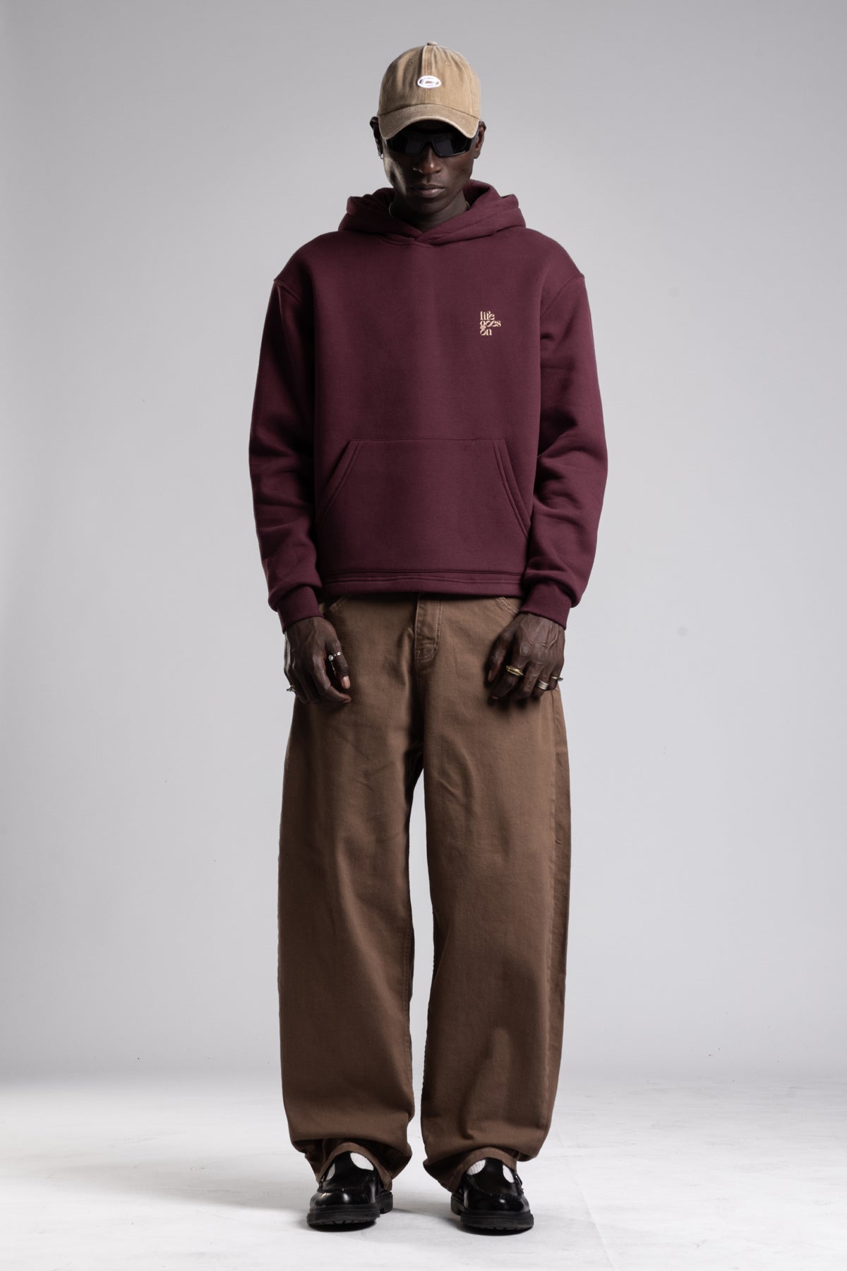 Kabartmalı Baskılı Kapüşonlu Sweatshirt