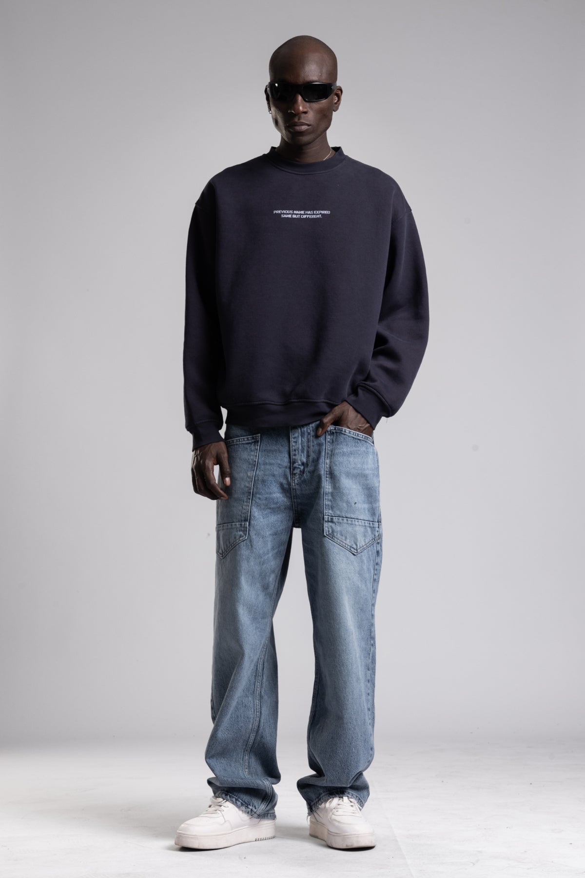 Micro Yazı Baskı Detaylı Oversize Sweatshirt