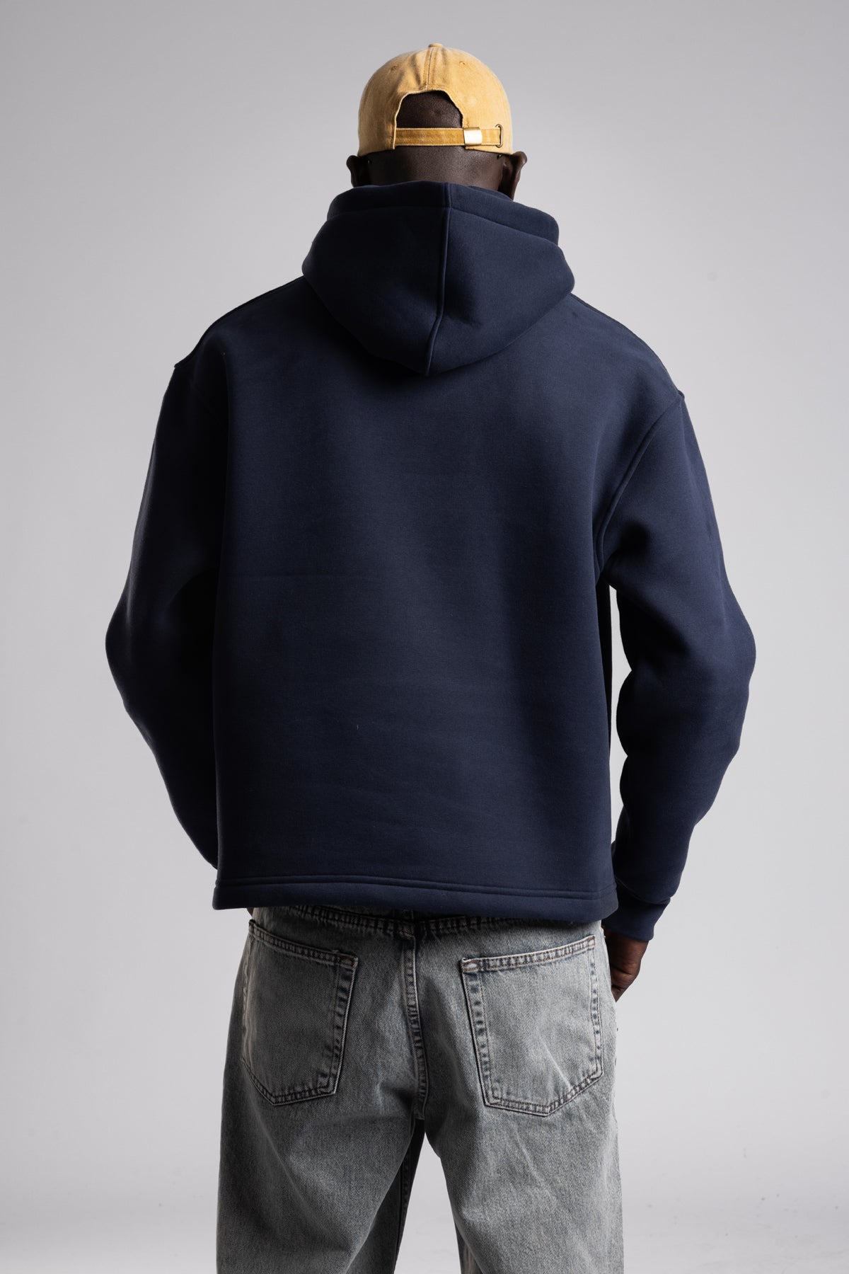Kabartmalı Baskılı Kapüşonlu Sweatshirt