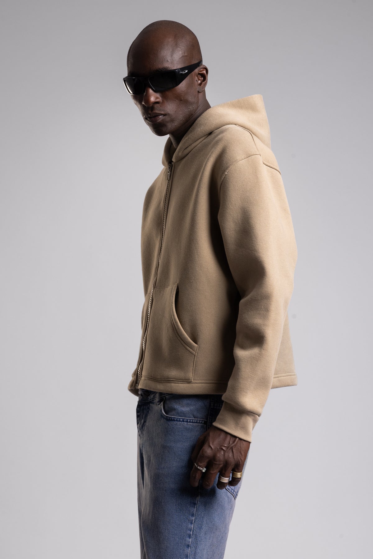 Kapüşonlu Fermuarlı Sweatshirt