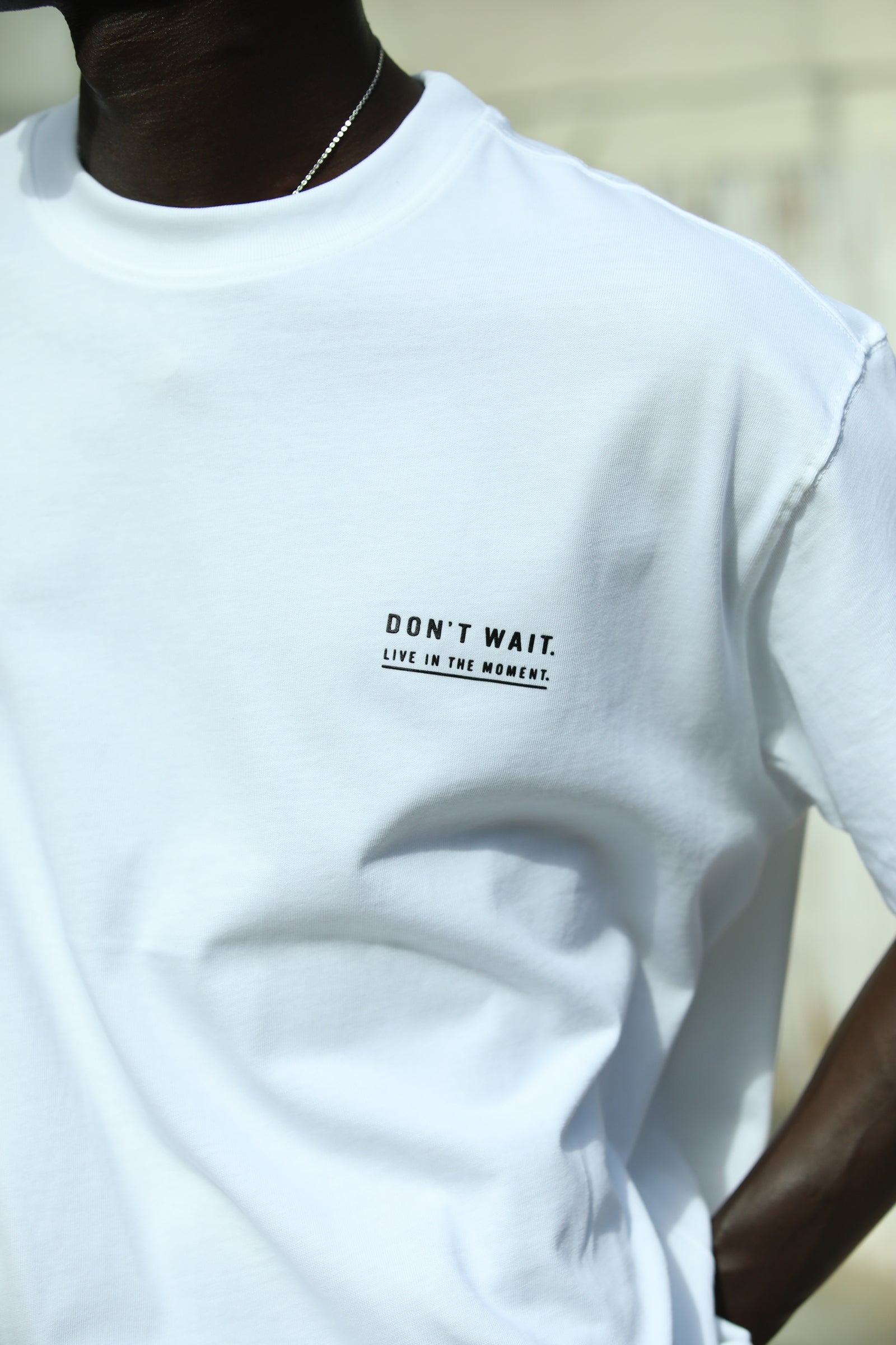 'Life In The Moment' Baskı Detaylı T-Shirt