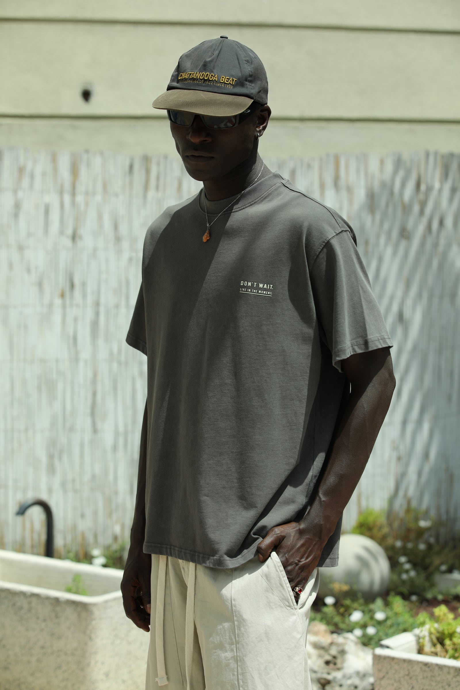 'Life In The Moment' Baskı Detaylı T-Shirt